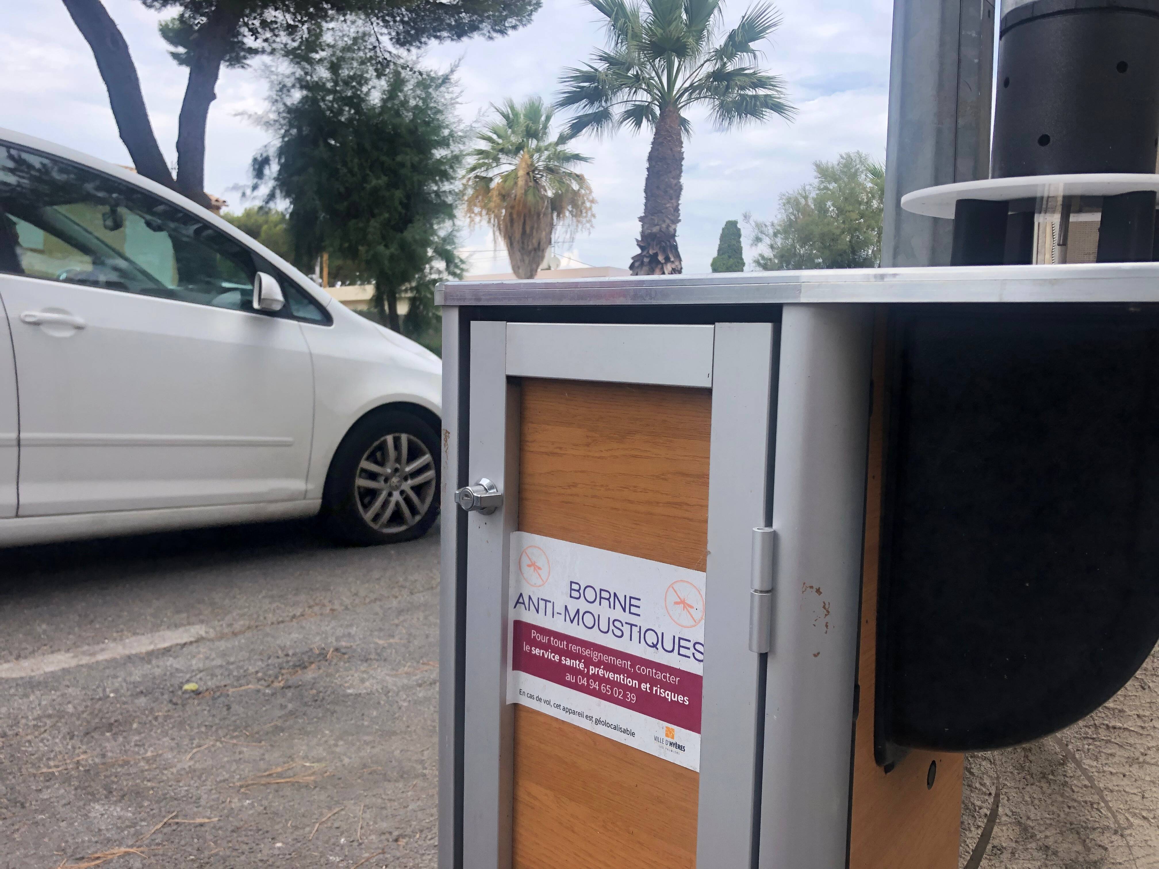Des bornes dédiées installées un peu partout: la ville de Hyères, fer de lance de la lutte contre le moustique-tigre