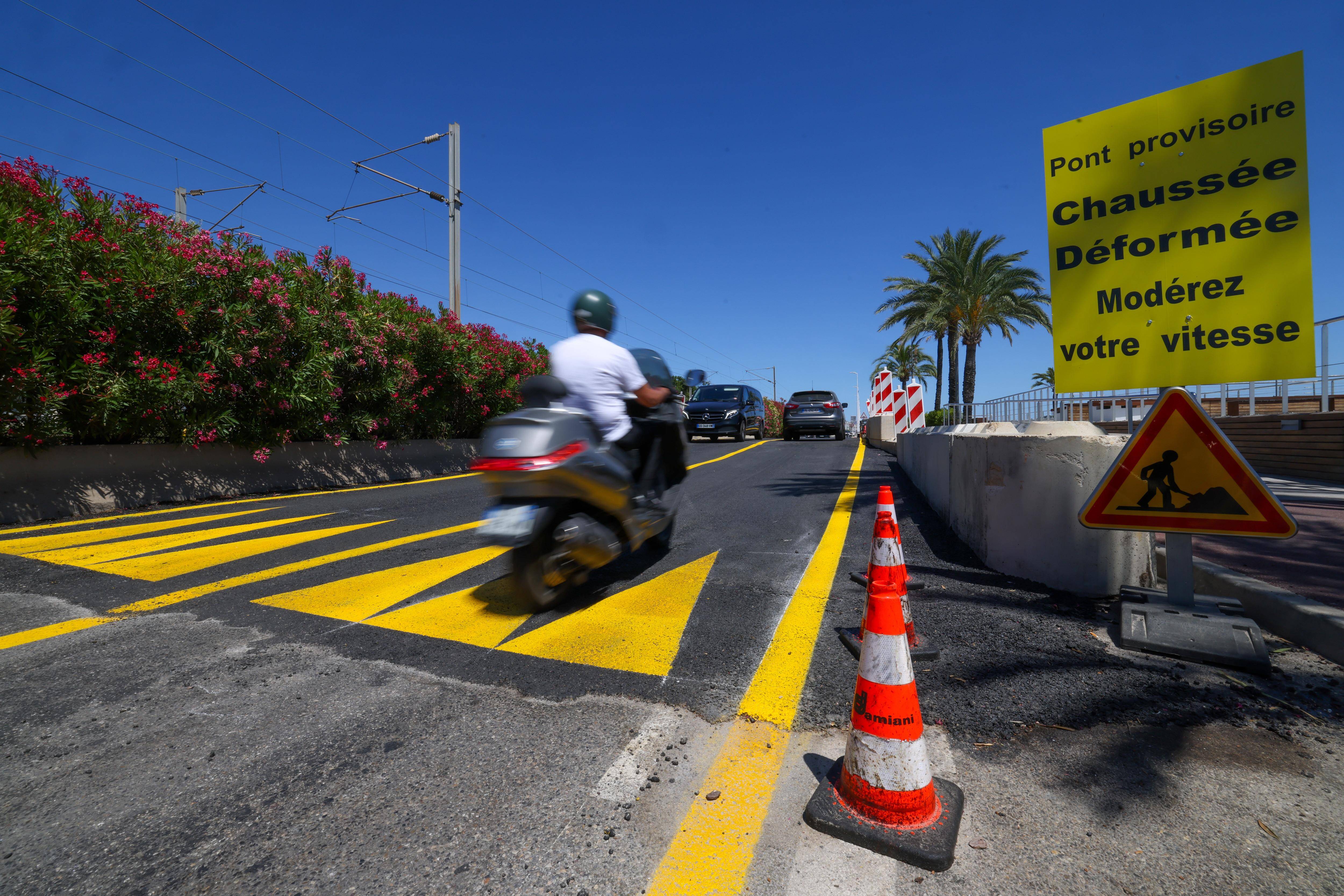 Sous le feu des critiques, le "dos-d'âne le plus grand de France" a finalement été aplani à Golfe-Juan