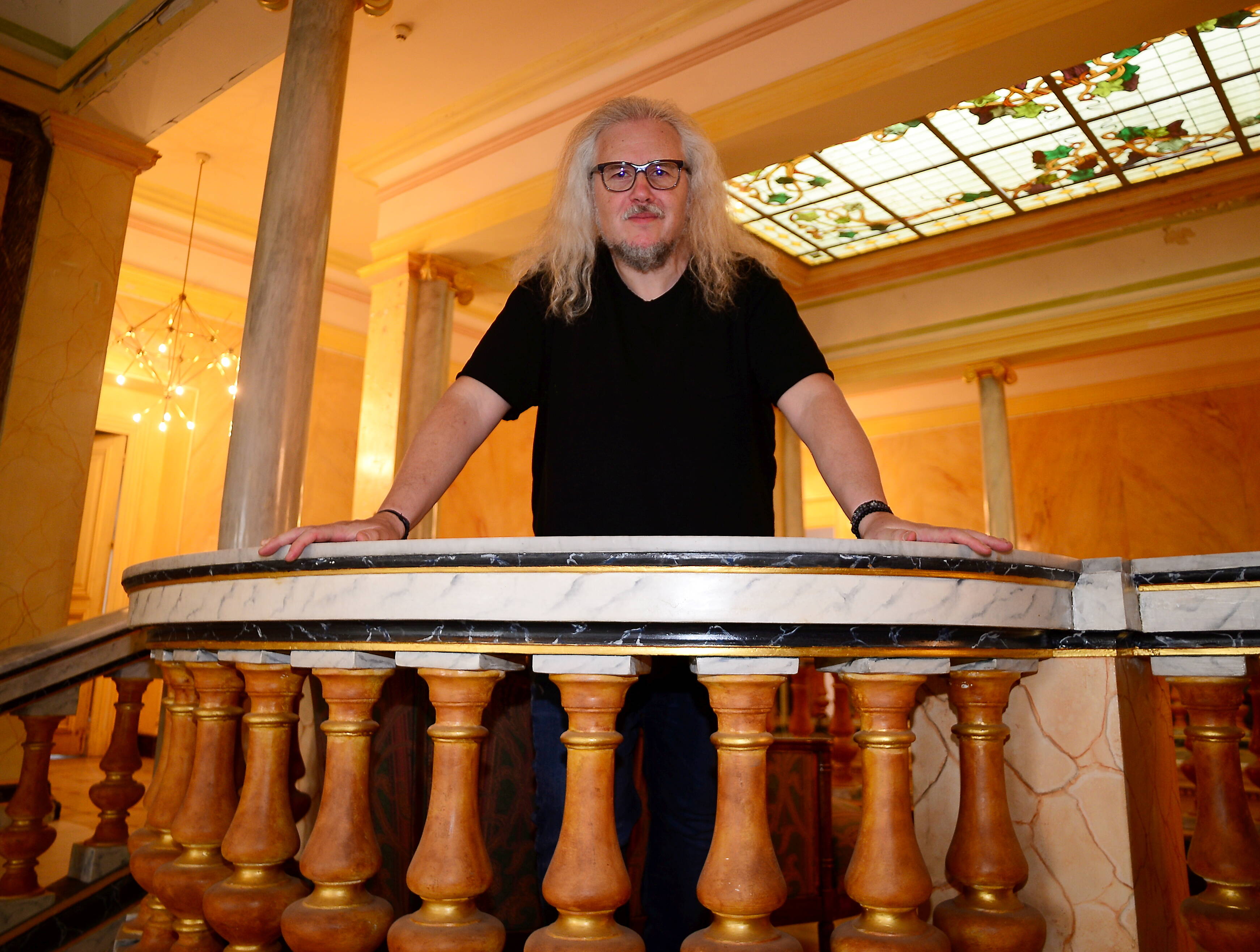 "J'ai été biberonné aux comédies musicales, à Barbra Streisand": de passage dans le Var, l'arrangeur des stars Yvan Cassar nous a parlé musique