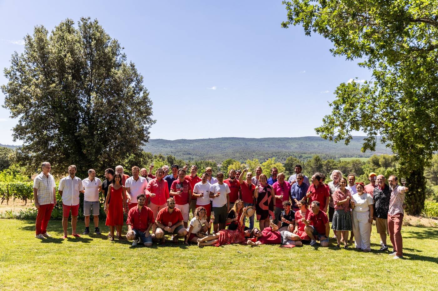 Un magnum imaginé par les vignerons de Rouge Provence pour venir en aide à leurs amis victimes du climat