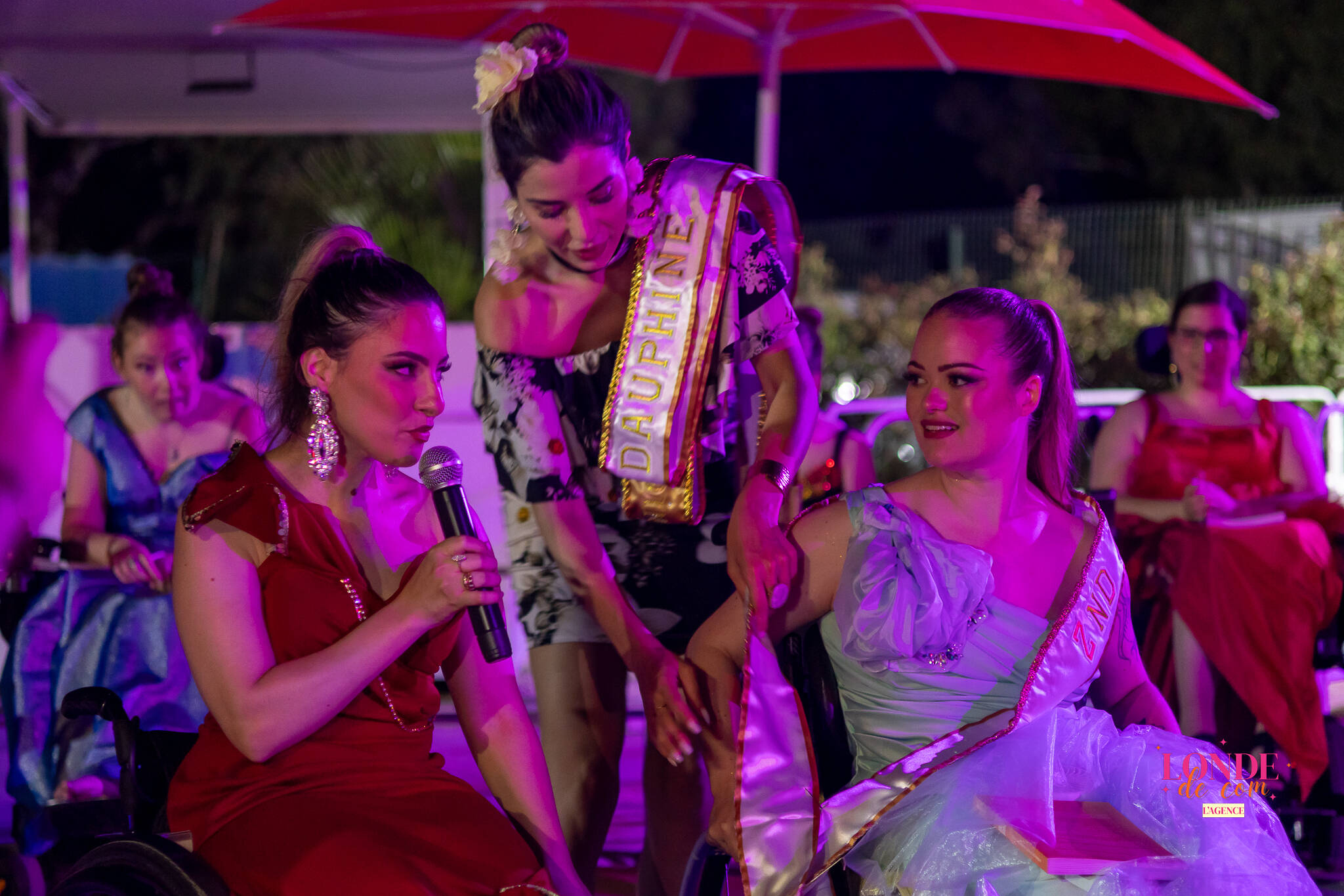 Un concours pour "redonner confiance aux personnes en situation de handicap": Inès, élue première Miss Extrahandinaire!