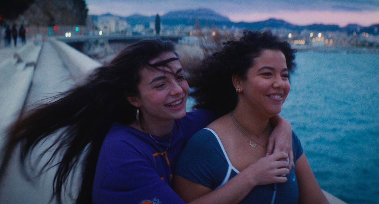 Sororité, désir et communauté: la jeunesse marseillaise au coeur du premier long-métrage de Prïncia Car, "Les Filles désir"