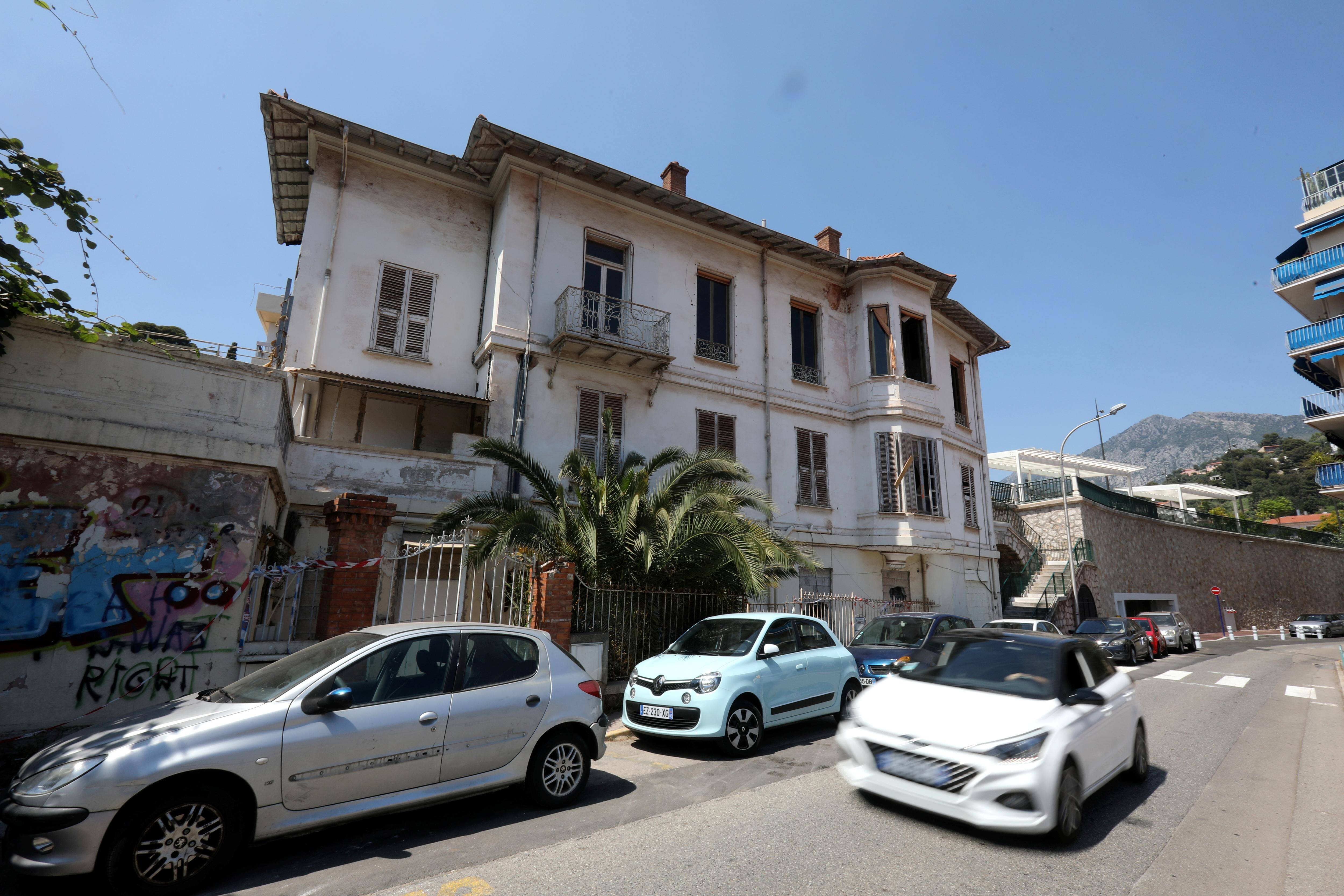 "Ces dispositifs sont efficaces et protecteurs": le procureur d'Arras défend le modèle choisi par Menton pour lutter contre les violences intrafamiliales