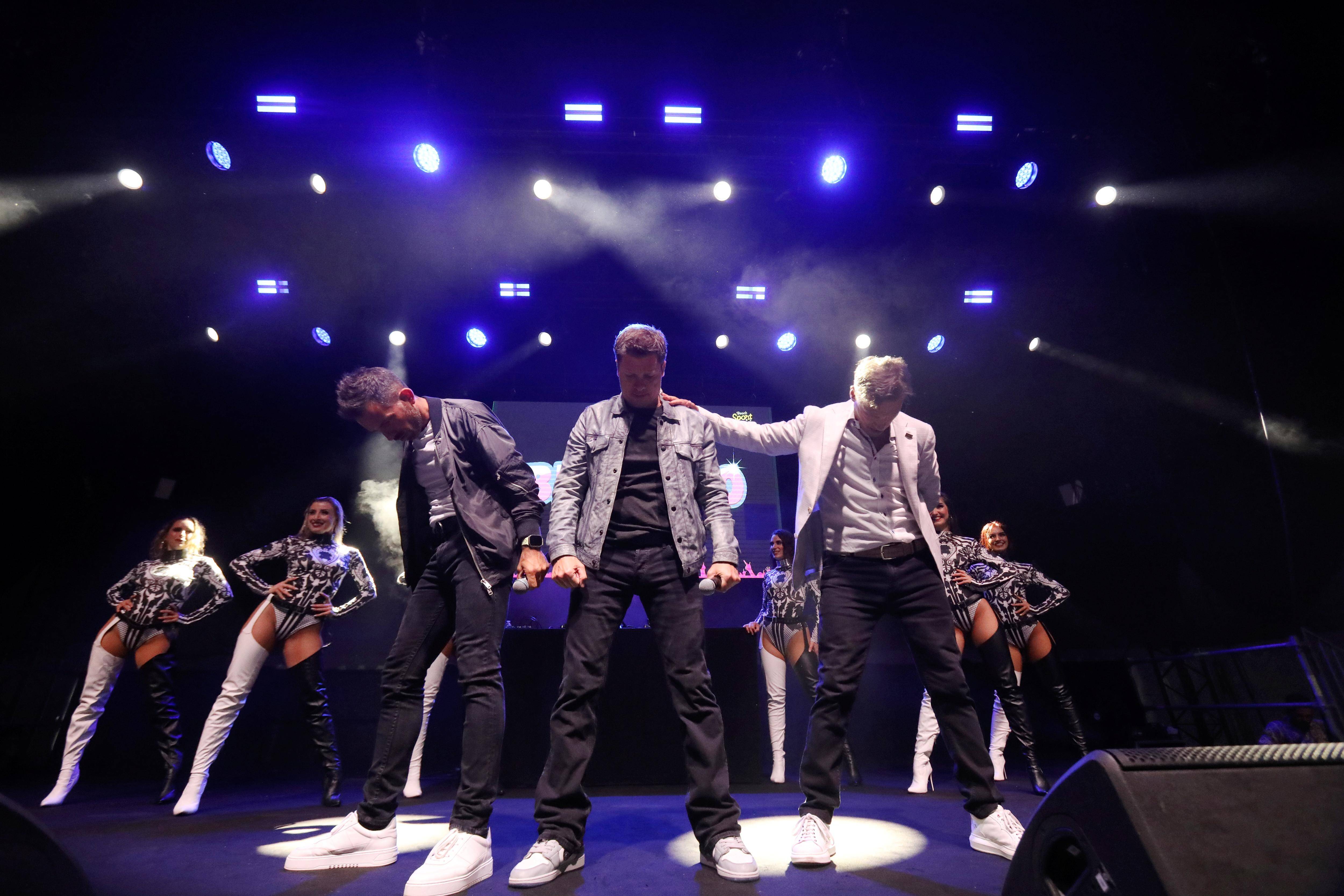 "On est nostalgique et on veut revivre tout ça en musique": L5, Billy Crawford, Charly Nestor... le succès fou des concerts années 90-2000