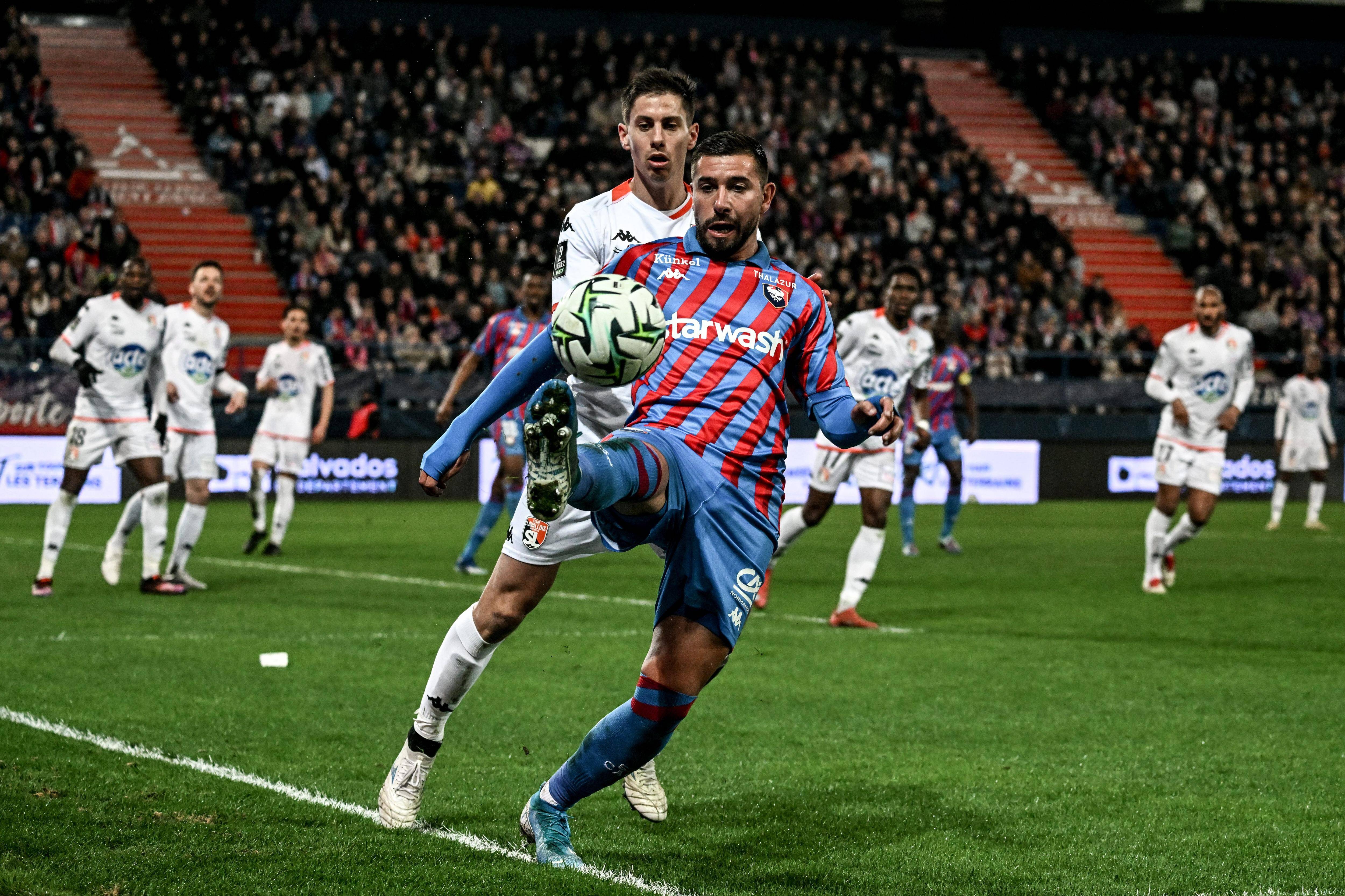 L'ancien joueur de Nice Mickaël Le Bihan de retour à Fréjus-Saint-Raphaël, son club formateur?