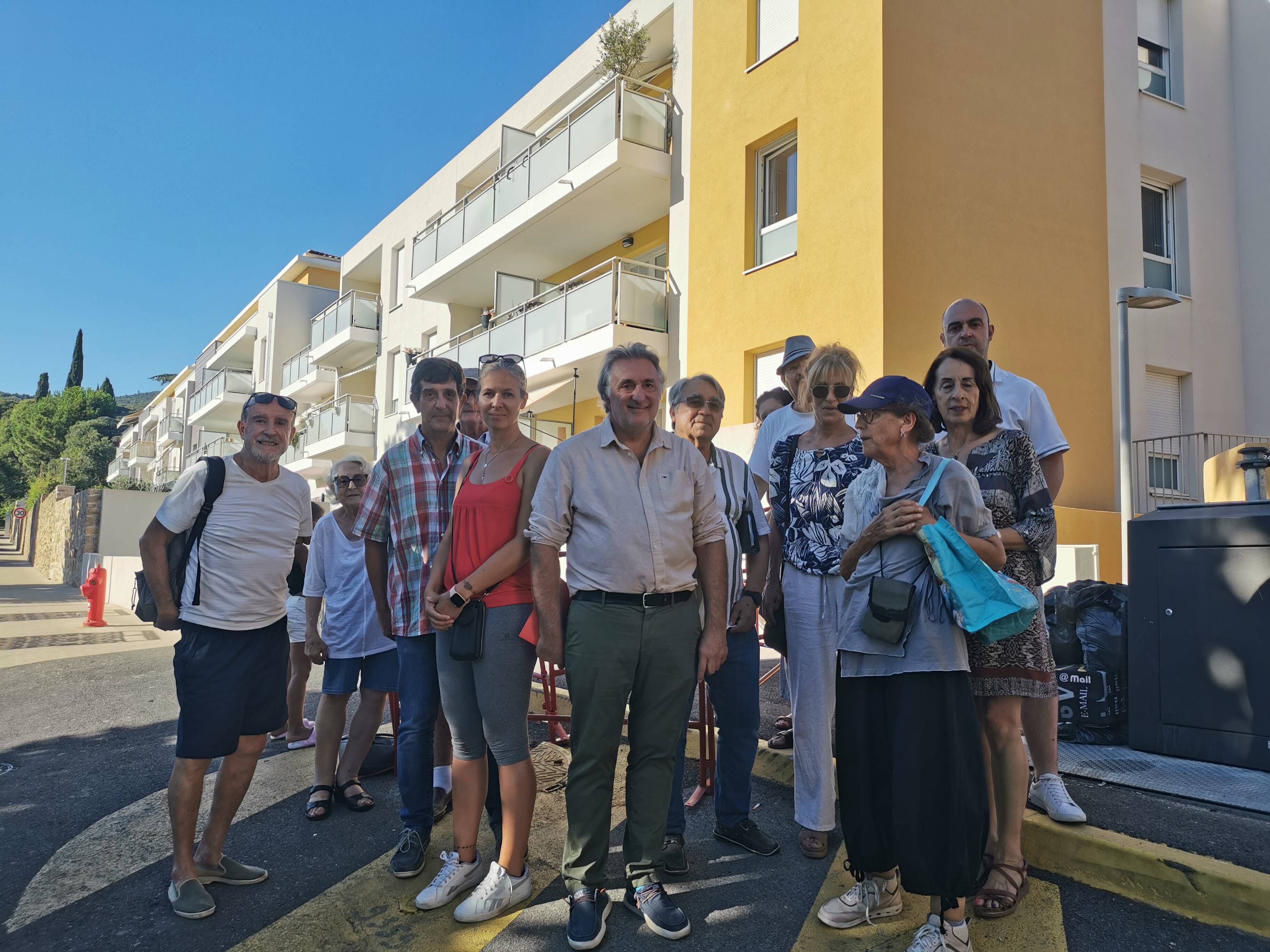 Garages inondés, pas d'ascenseur depuis 18 mois, de la moisissure... face aux malfaçons "inadmissibles" de leur immeuble, ces Varois craquent et saisissent la justice