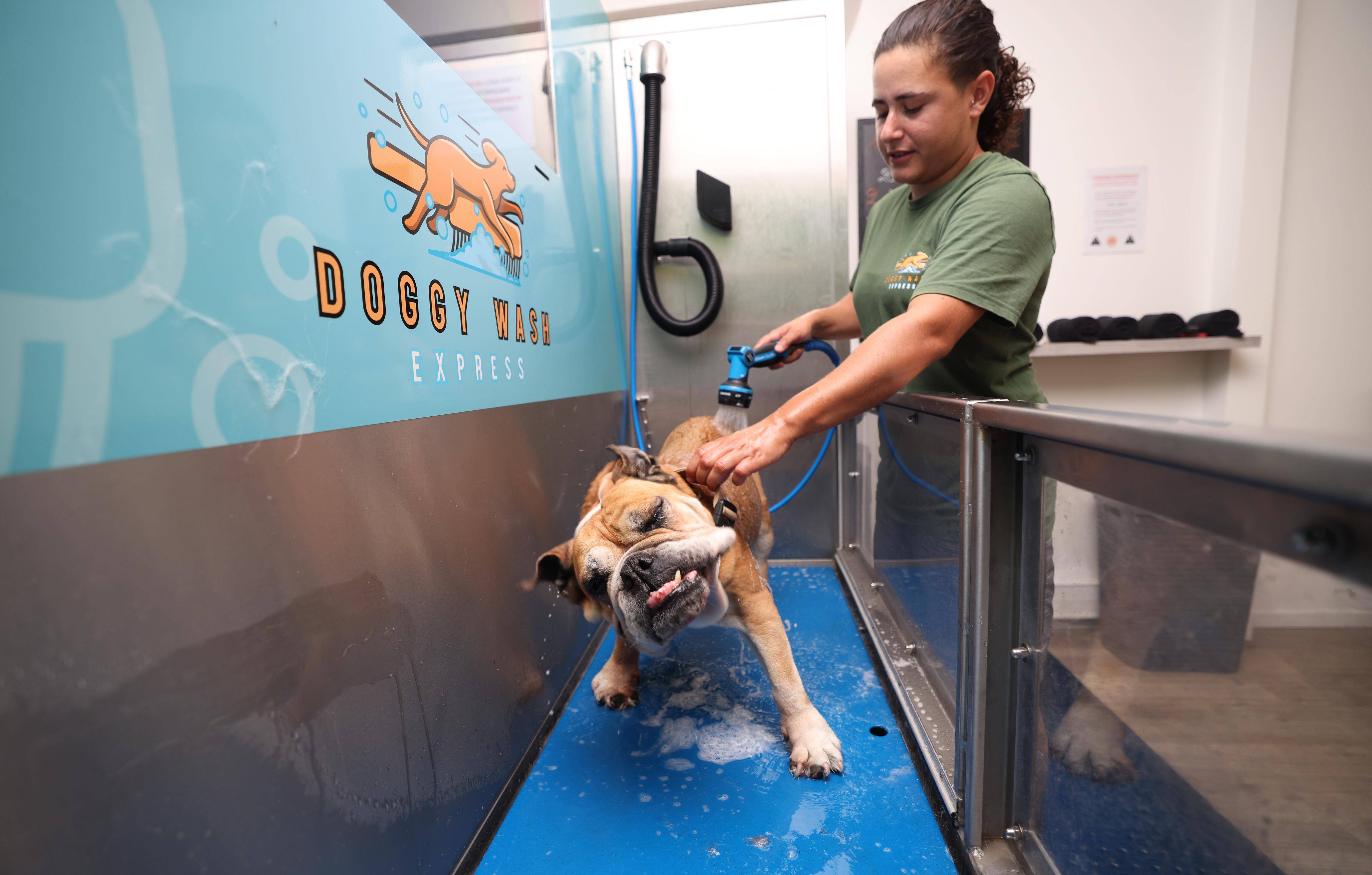 Sur la Côte d'Azur, les commerces self-service font de plus en plus recette