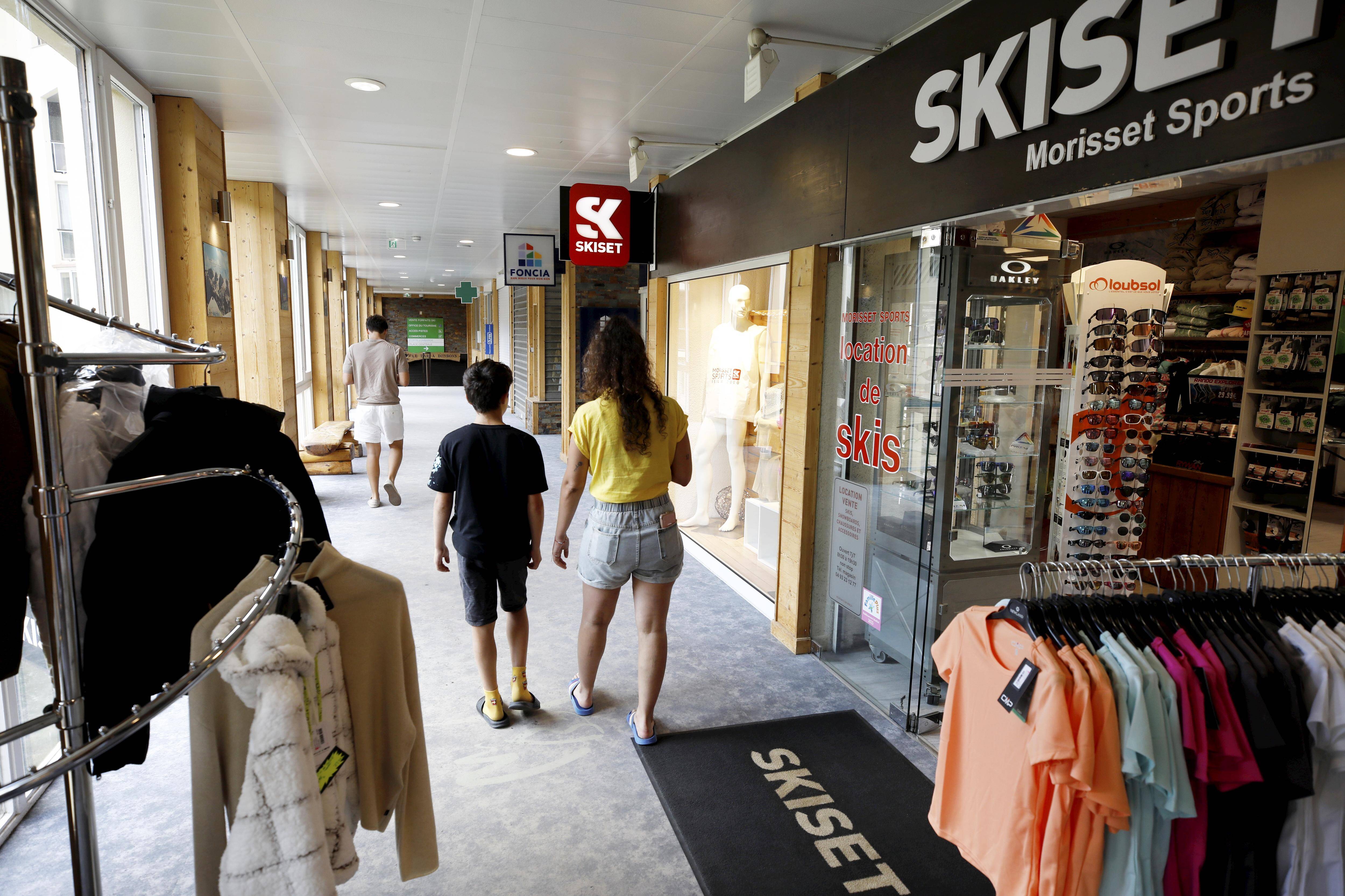 "Ce n'est pas une décision facile": la maire contrainte de fermer la galerie marchande d'Isola 2000 à partir de ce samedi matin