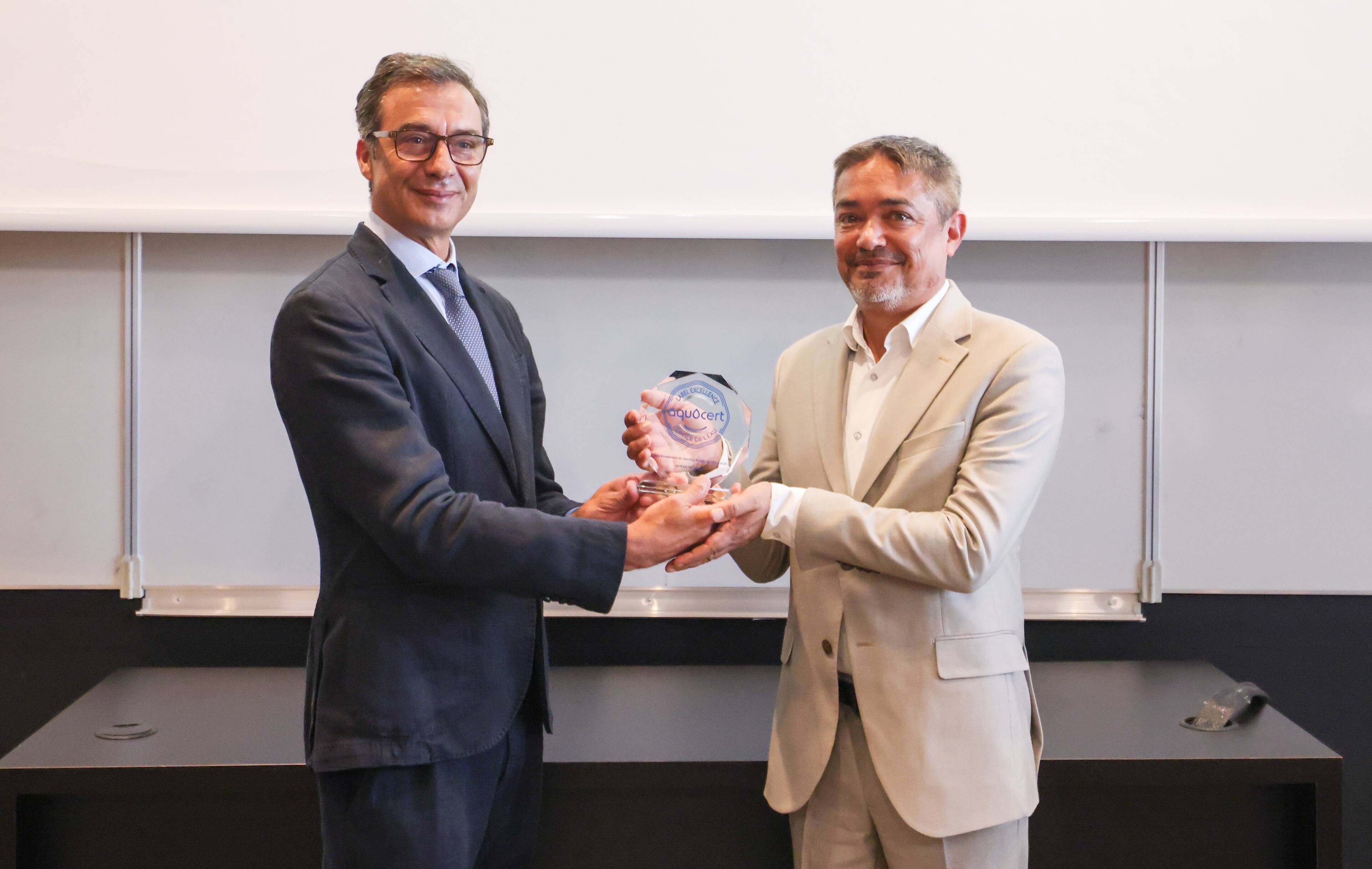 "Une fierté": l'agglomération de Cannes première collectivité au monde à être officiellement labellisée pour l'excellence de son service de l'eau