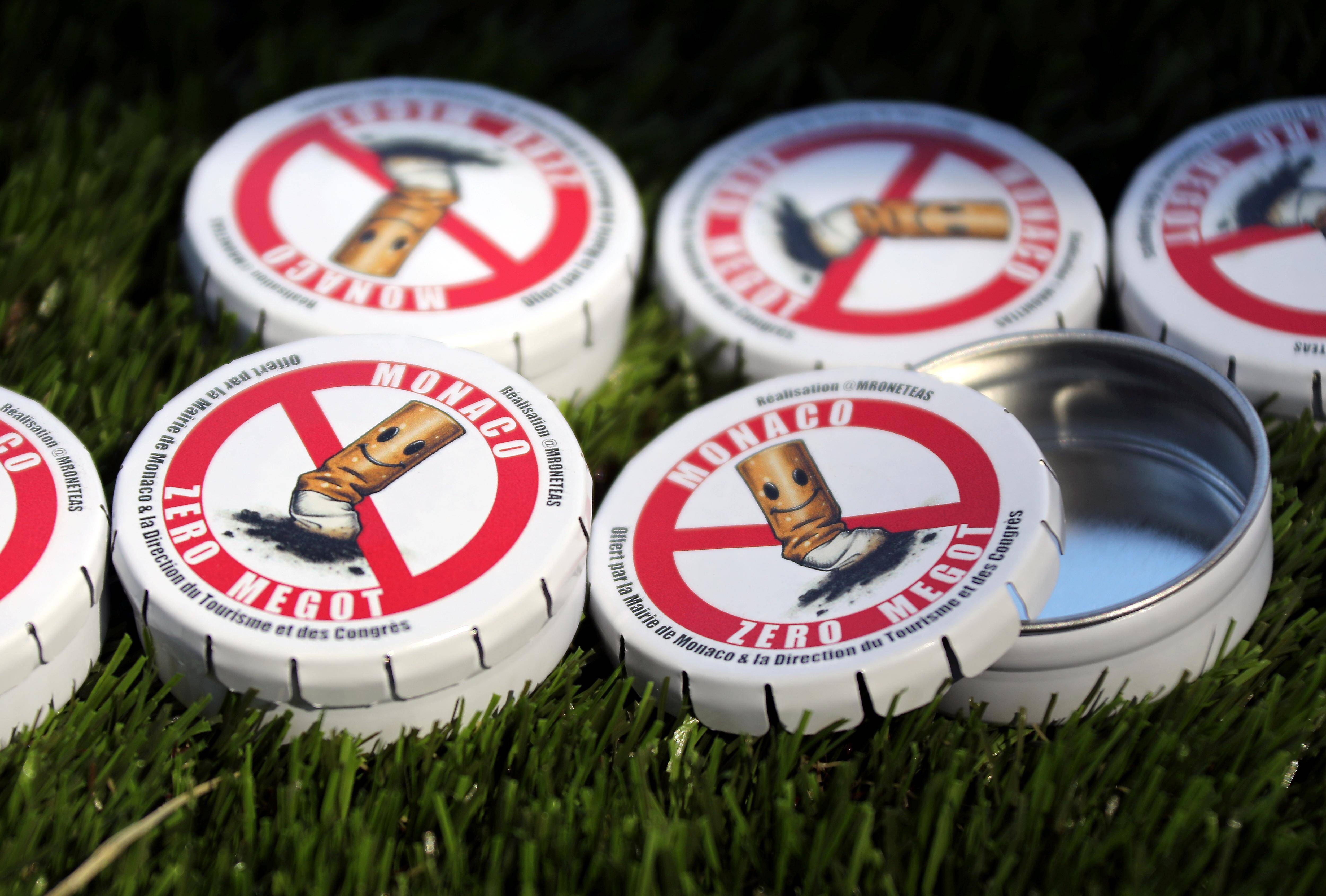 Monaco renouvelle son engagement contre les mégots en distribuant 6.000 cendriers de poche