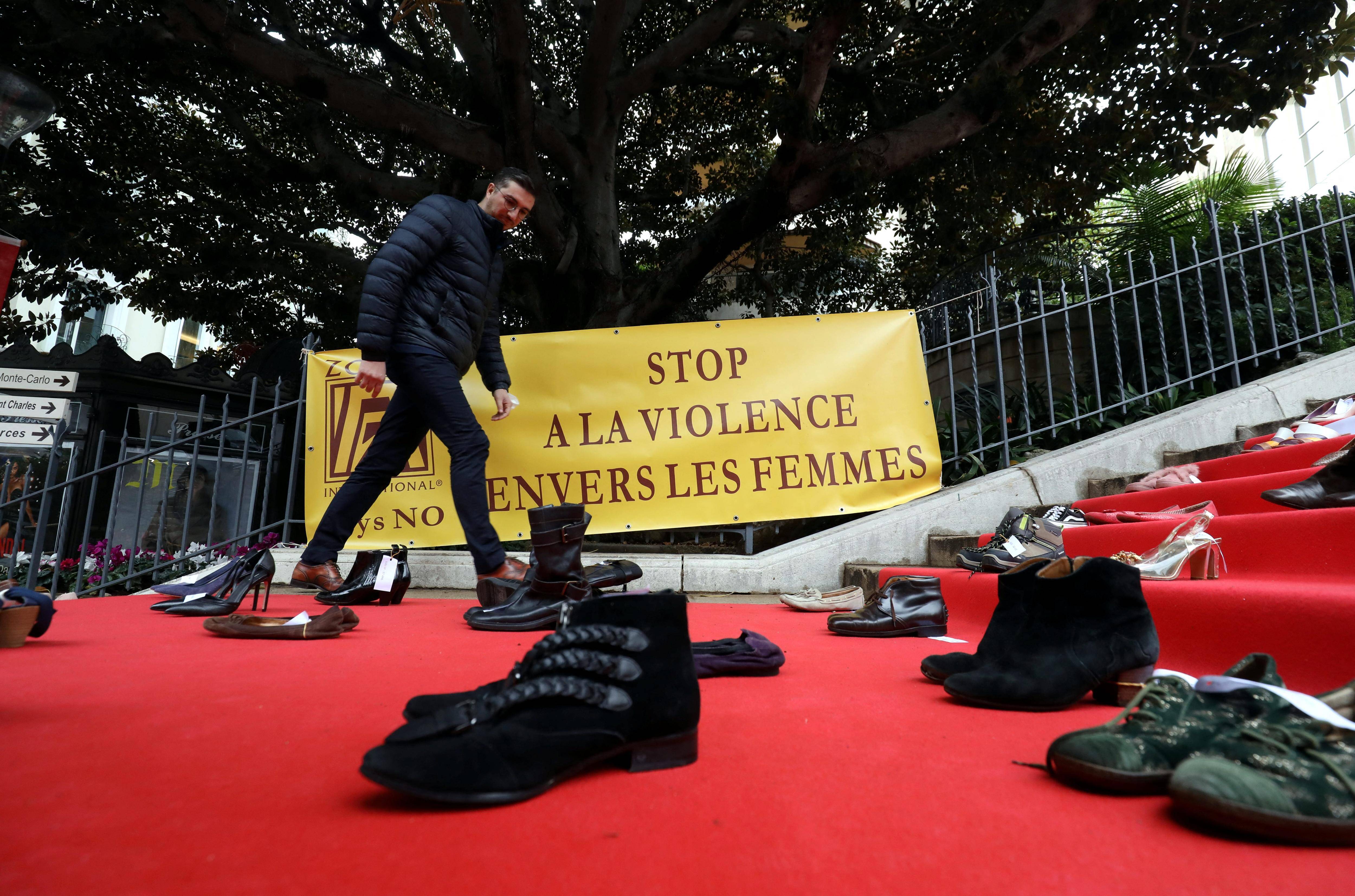 Yeux au beurre noir, 27 hématomes, traces de strangulation... Un homme de 24 ans condamné à trois ans de prison pour des violences conjugales