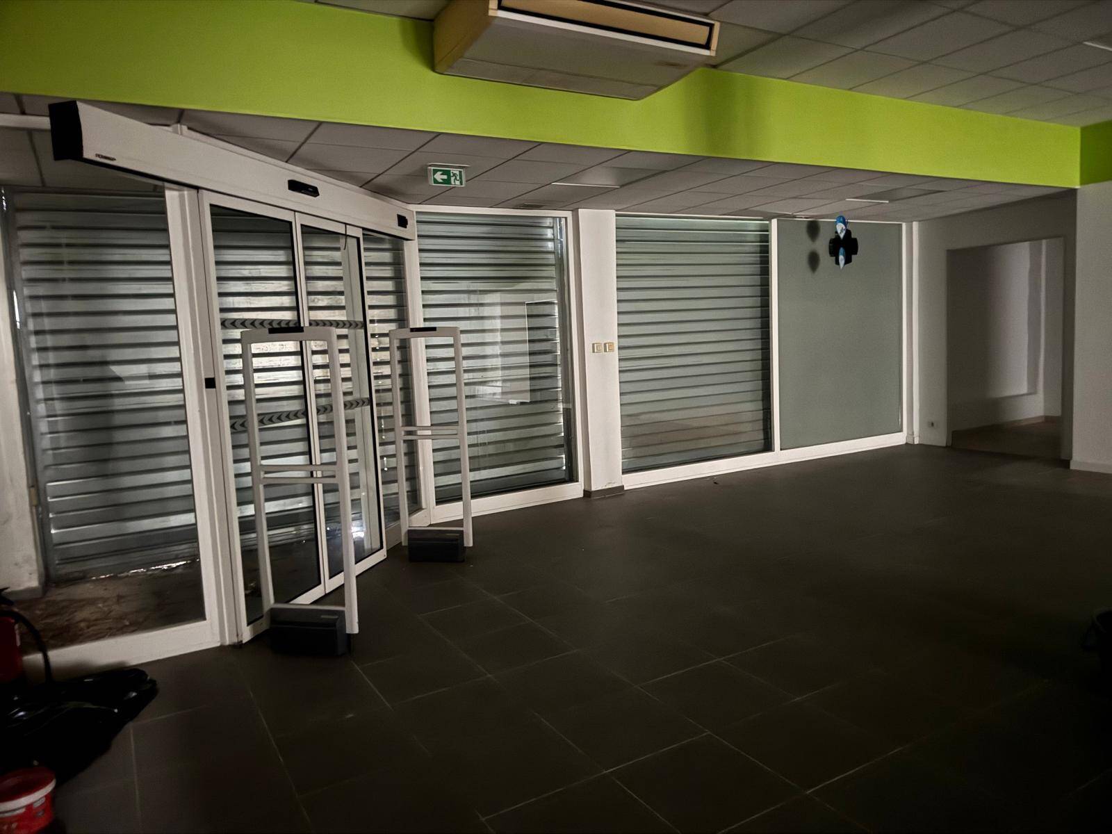 "La nouvelle a été dure à encaisser de devoir quitter notre centre de la rue Fodéré": à Nice, le Secours populaire emménage aux Moulins