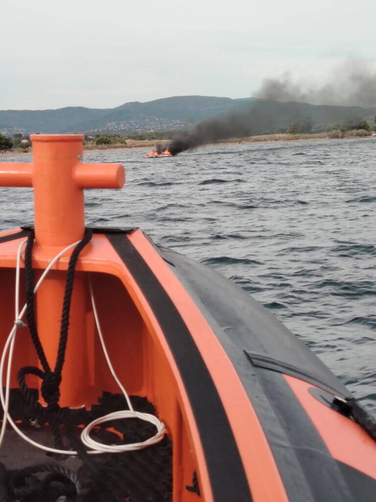 Un sauveteur en mer touché par l'explosion d'un jet ski à Hyères