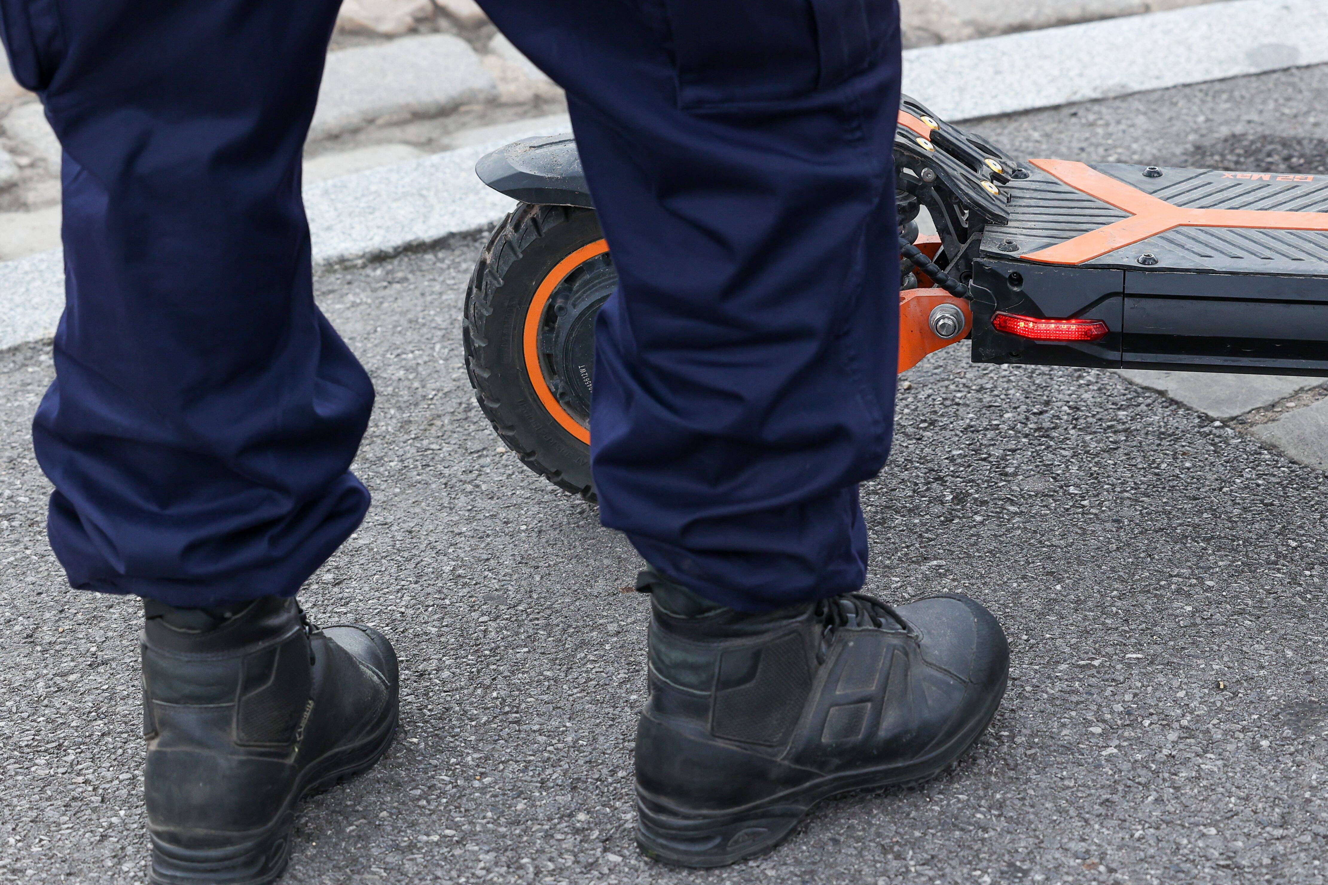 Accident mortel de trottinette à Antibes: l'homme qui avait pris la fuite a été interpellé