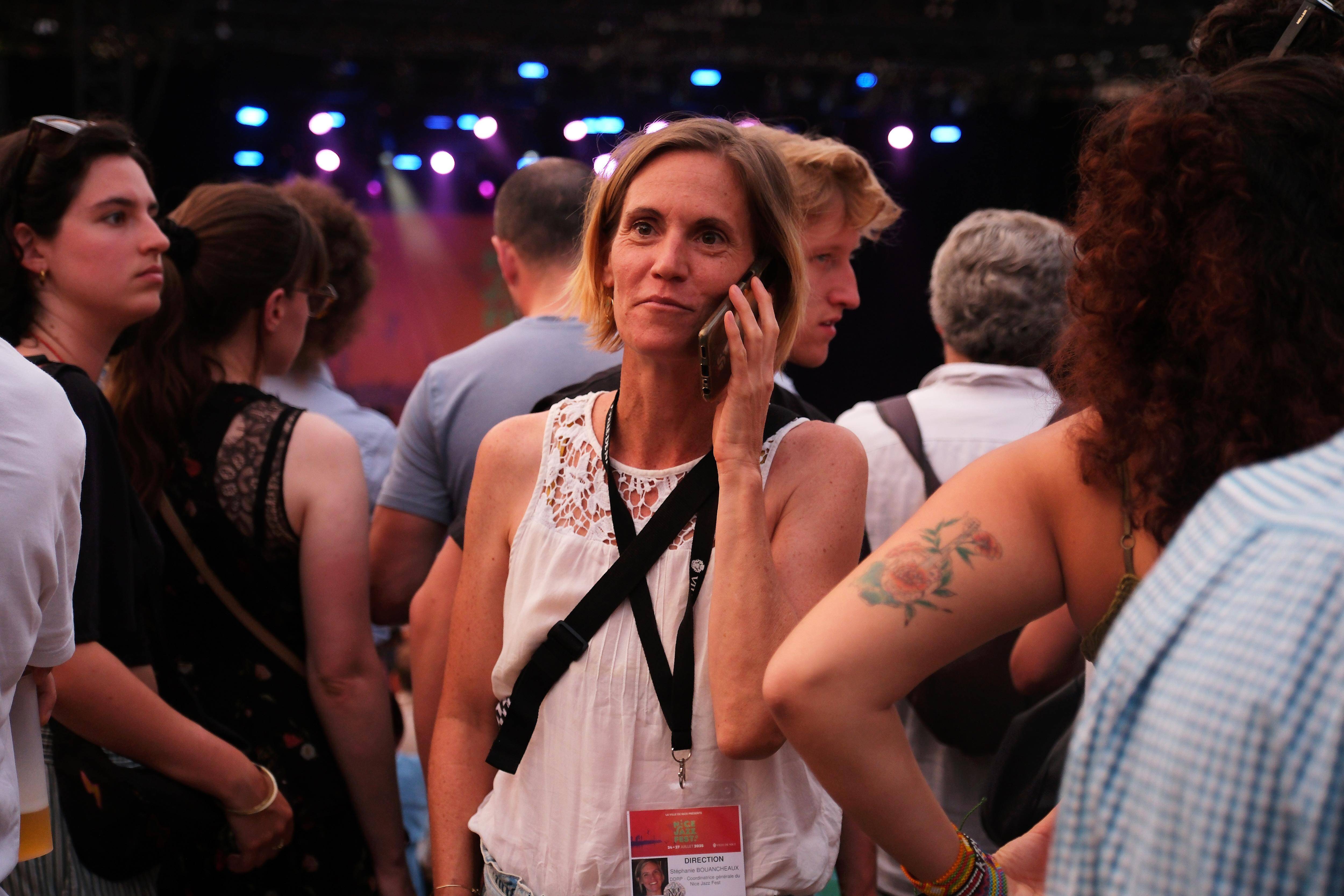 "C'est sûr, des kilomètres, on en fait!": on a suivi Stéphanie, coordinatrice du Nice Jazz Fest, dans les coulisses du festival