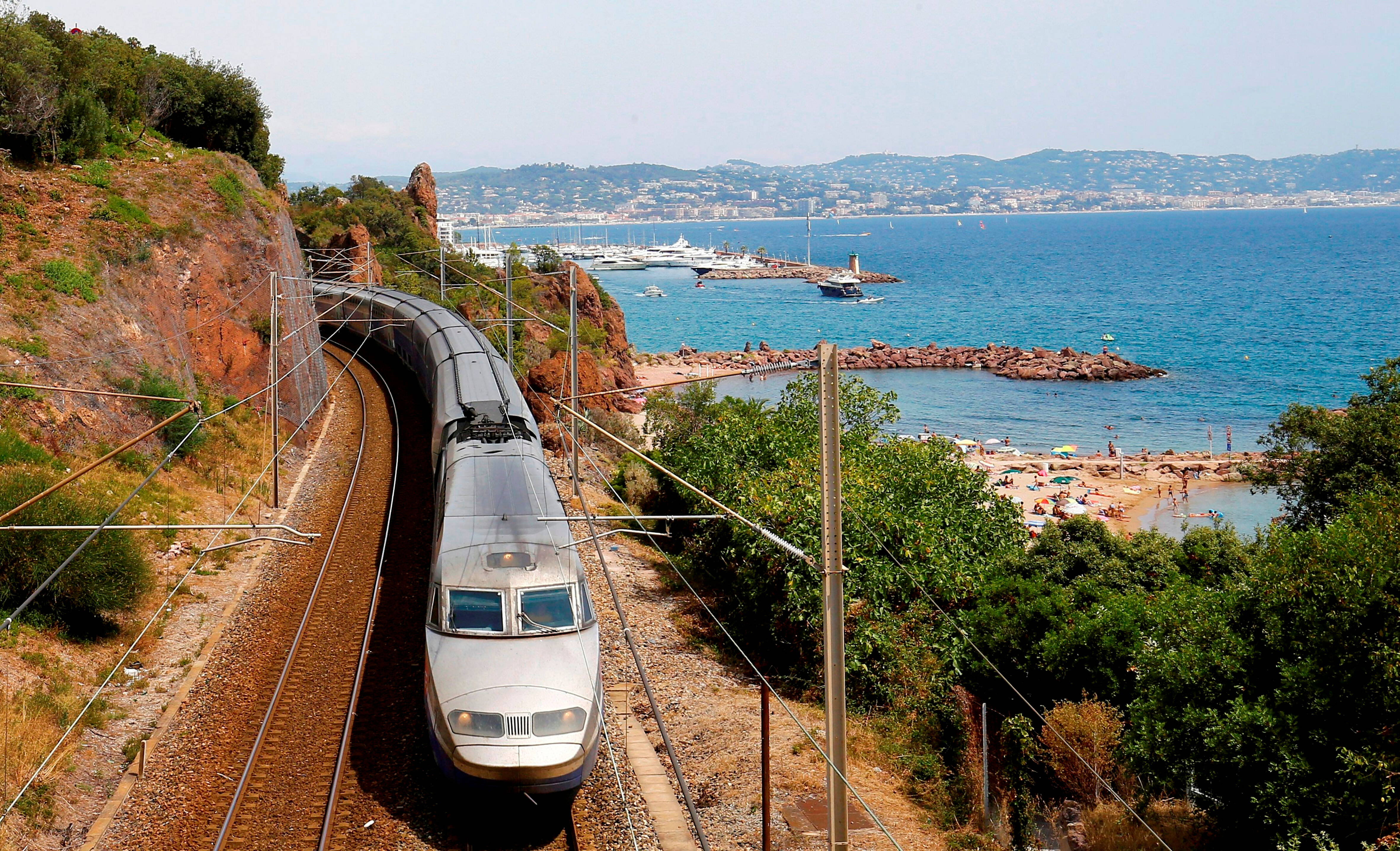 "Il faut rétablir la vérité sur le projet de Ligne nouvelle entre Nice et Marseille" affirme Renaud Muselier: un tract distribué dès ce lundi dans l'Est Var