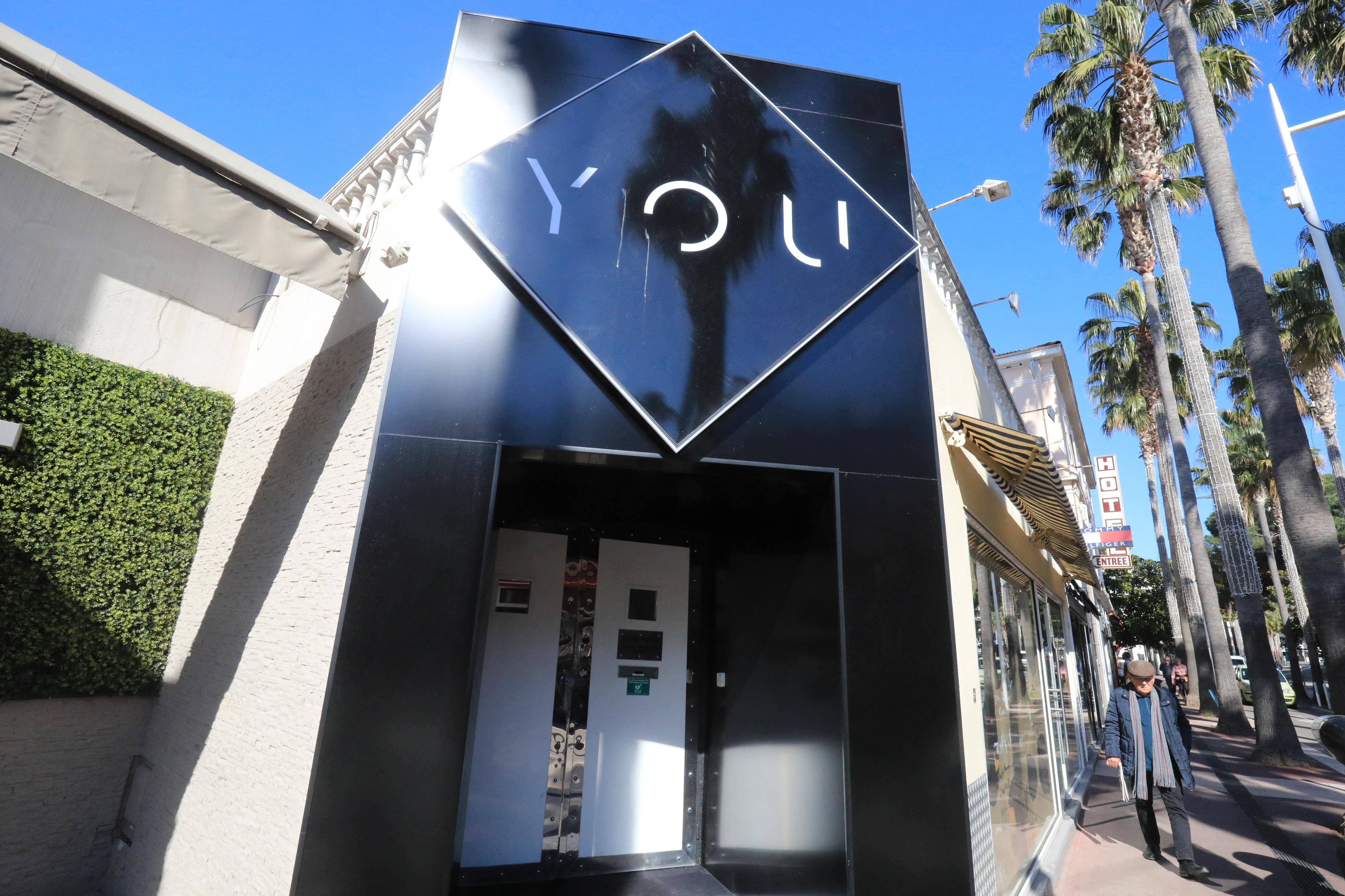 "Ce n'est pas un manquement à la sécurité mais une erreur humaine": la direction du You à Juan-les-Pins réagit après qu'une jeune fille a été gravement brûlée