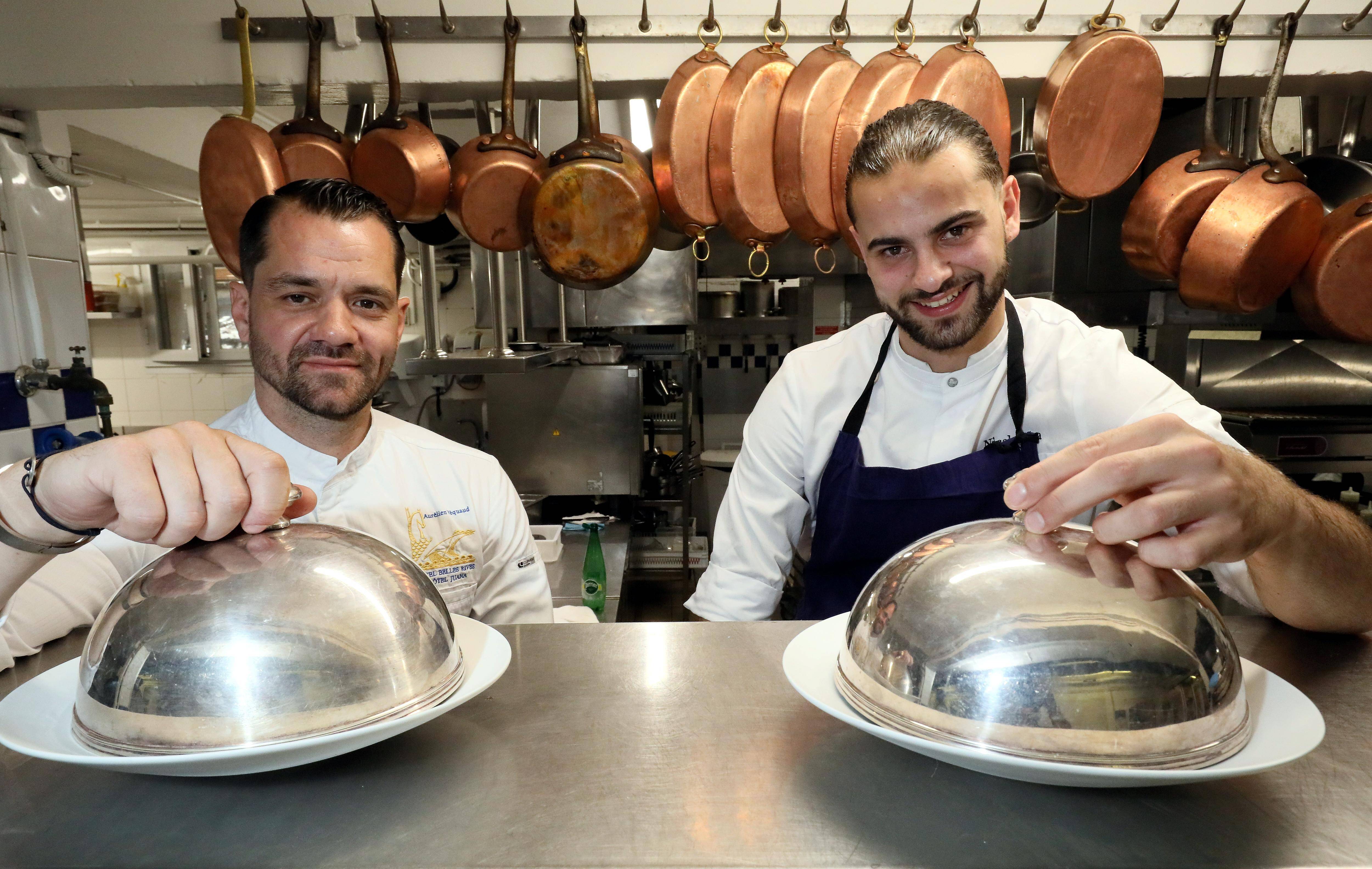 "La cuisine m'a imposé un cadre": qui est Nicolas Joa, chef de partie du restaurant La Passagère à Antibes et vainqueur de la Coupe de France de la volaille?
