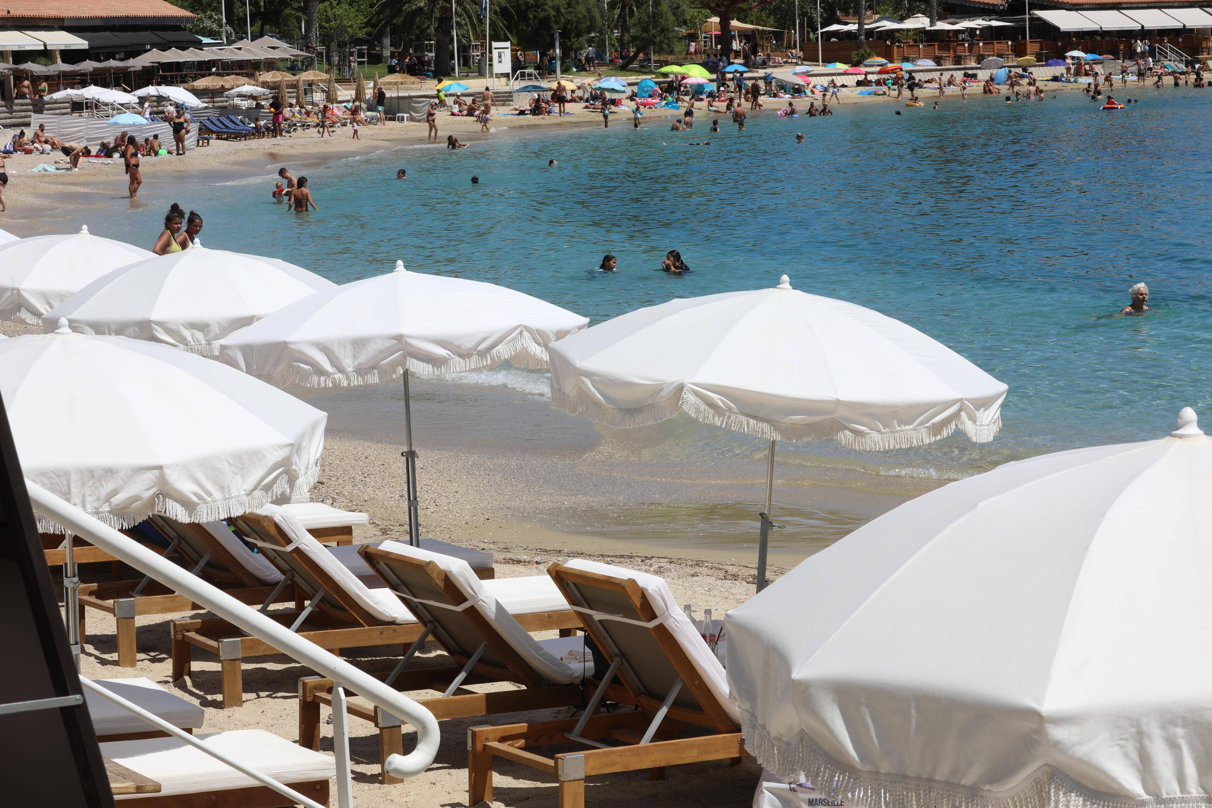 "Les premières tendances ne sont pas très bonnes": un début de saison touristique en demi-teinte à Toulon