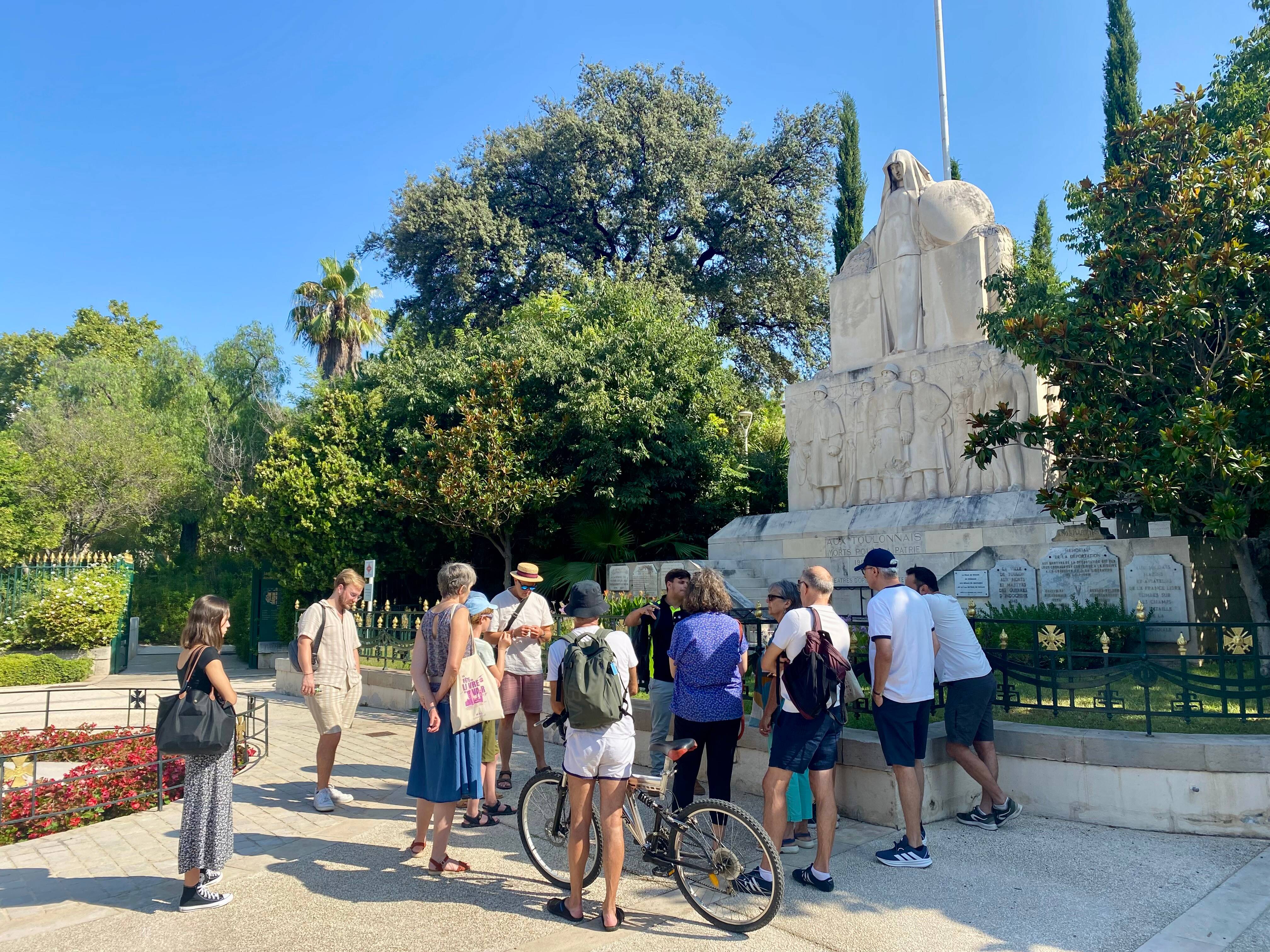 Déportation de quarante personnes, héros du RCT, victimes des bombardements... 5 choses à savoir sur Toulon pendant la Seconde Guerre mondiale