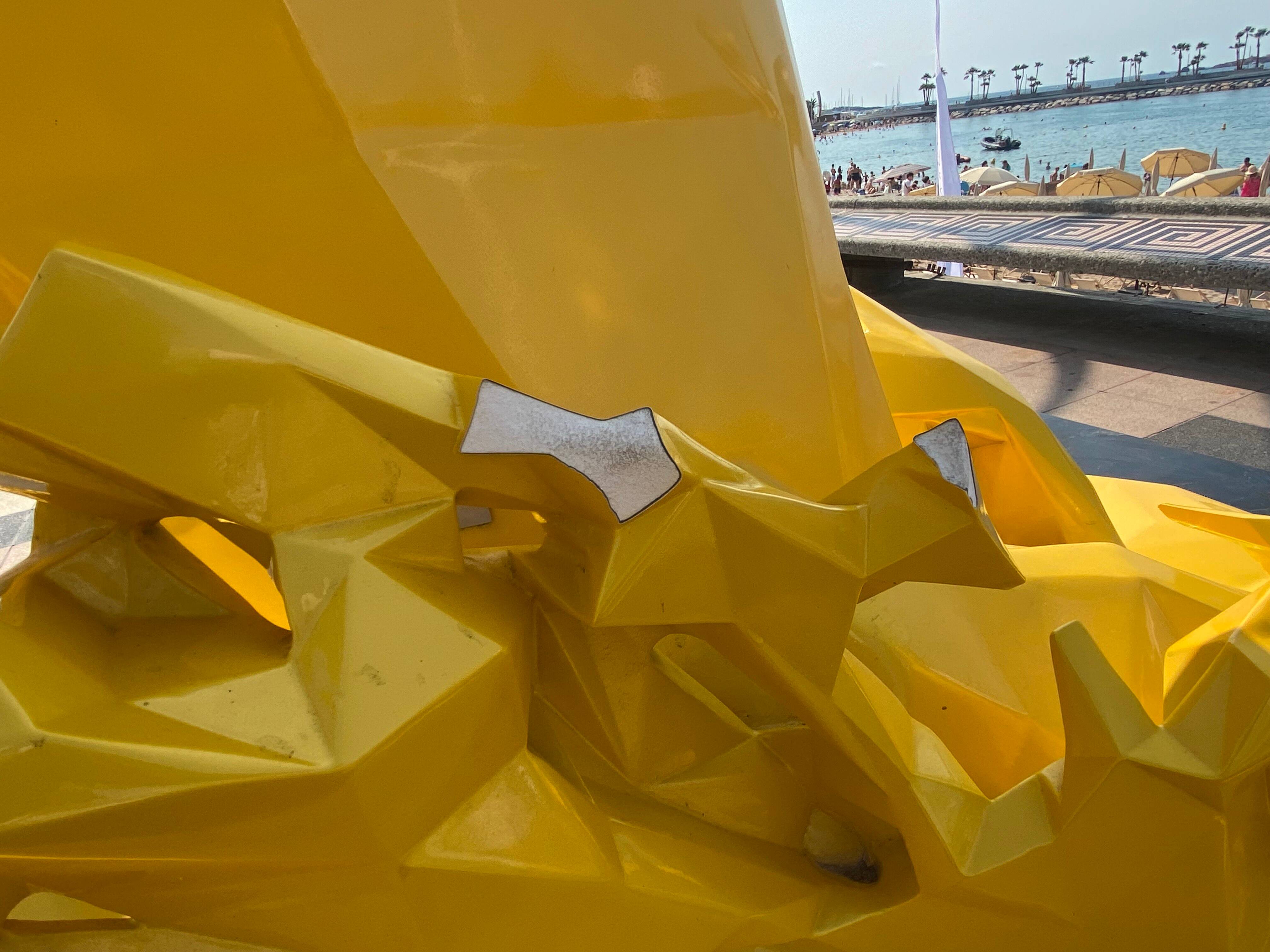 Dégradations sur des sculptures d'Orlinski à Saint-Raphaël: ce que révèle la vidéosurveillance