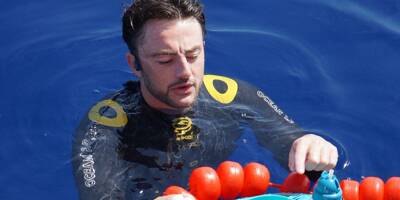 Il s'est lancé le défi de rallier Calvi à Monaco à la nage sans sortir de l'eau, Noam Yaron à mi-chemin de l'exploit
