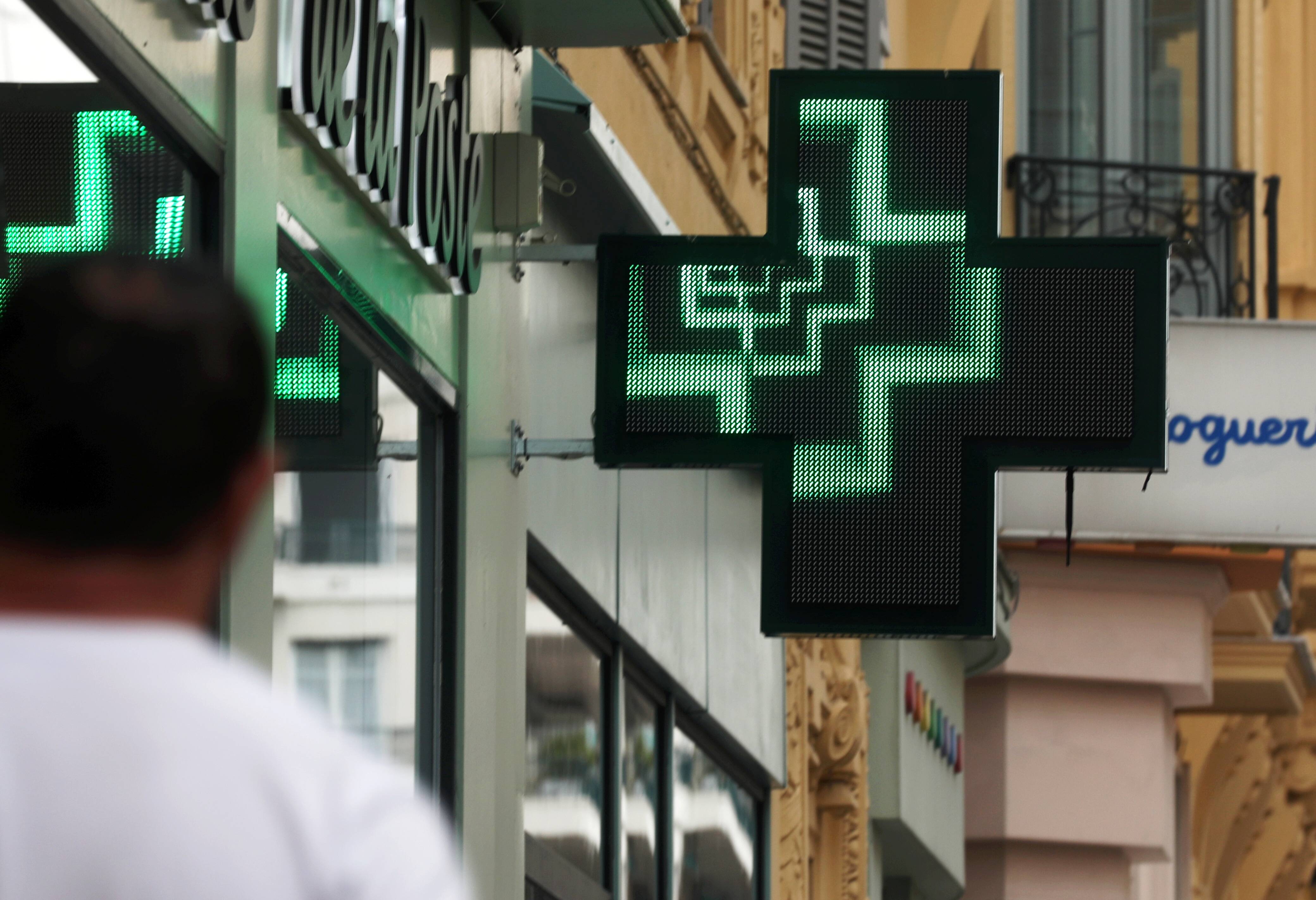 80% des officines devraient être fermées: les pharmaciens en colère contre l'État baissent le rideau ce samedi dans les Alpes-Maritimes