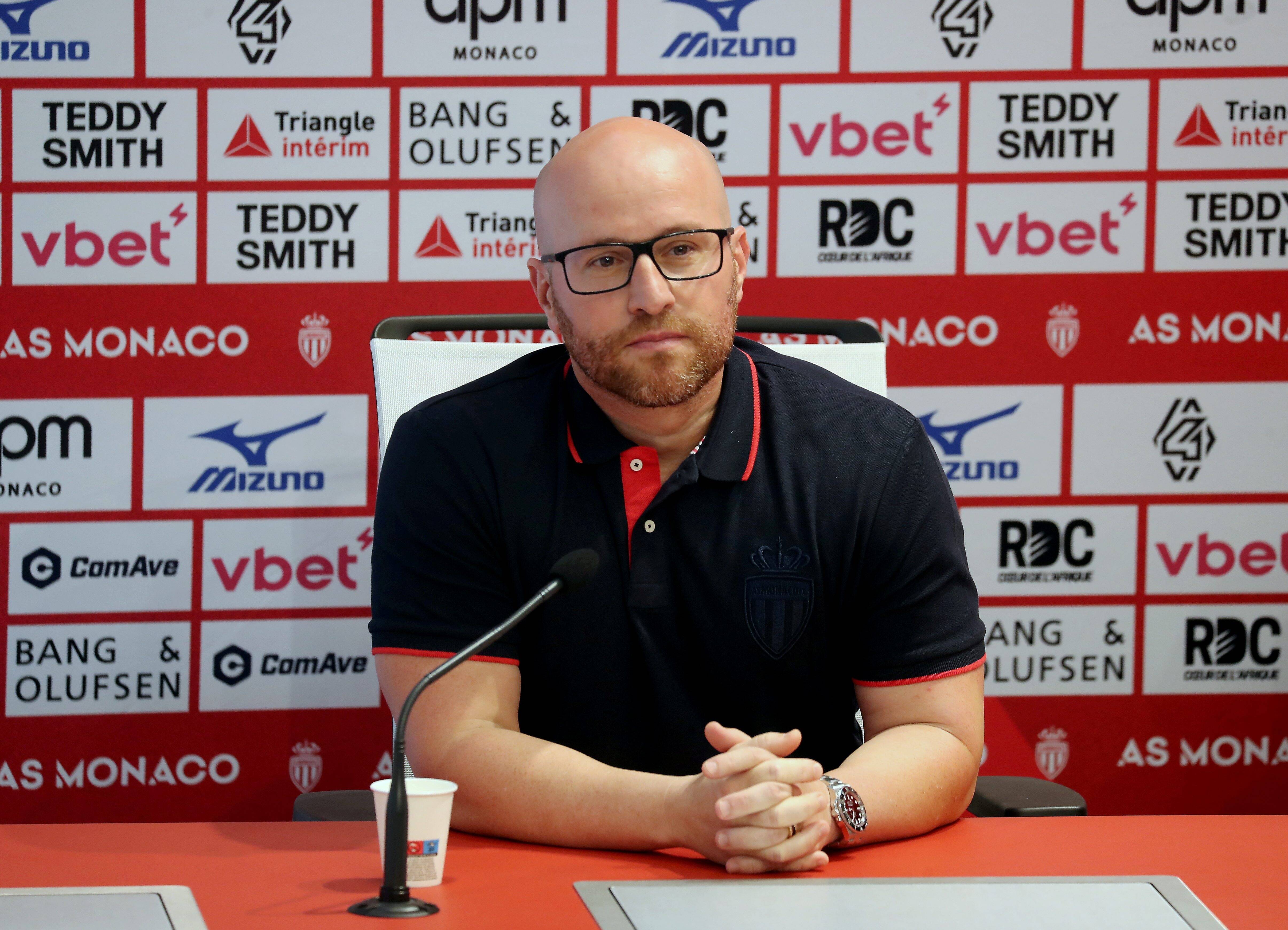 Le directeur général de l'AS Monaco Thiago Scuro aimerait conserver Maghnes Akliouche à deux semaines de la fin du mercato: "Nous espérons lui montrer qu'une saison supplémentaire au club lui serait bénéfique"