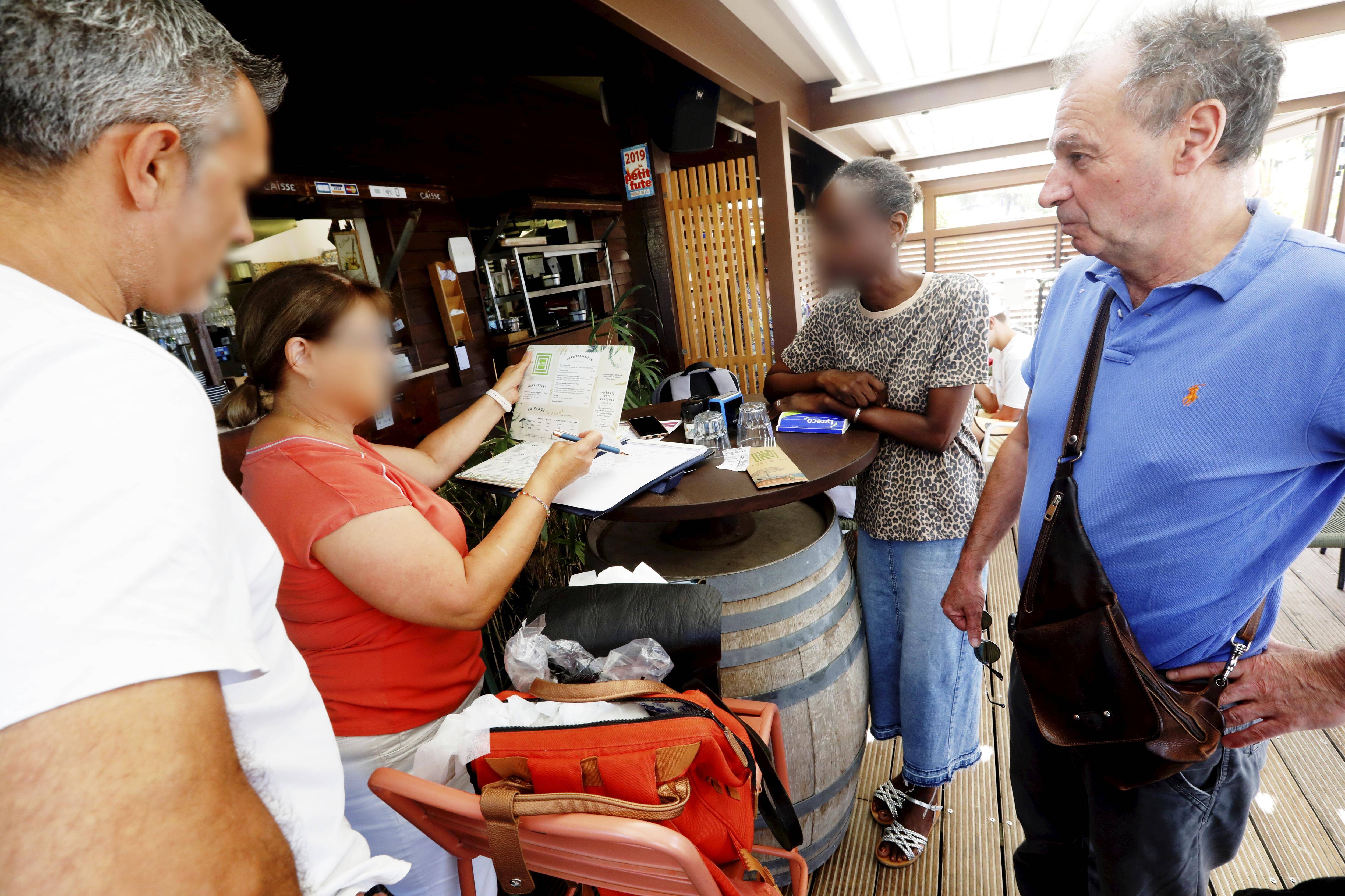 Restaurants, commerces, marchés... Les agents du pôle alimentation de la DDPP passent au crible les établissements du Var