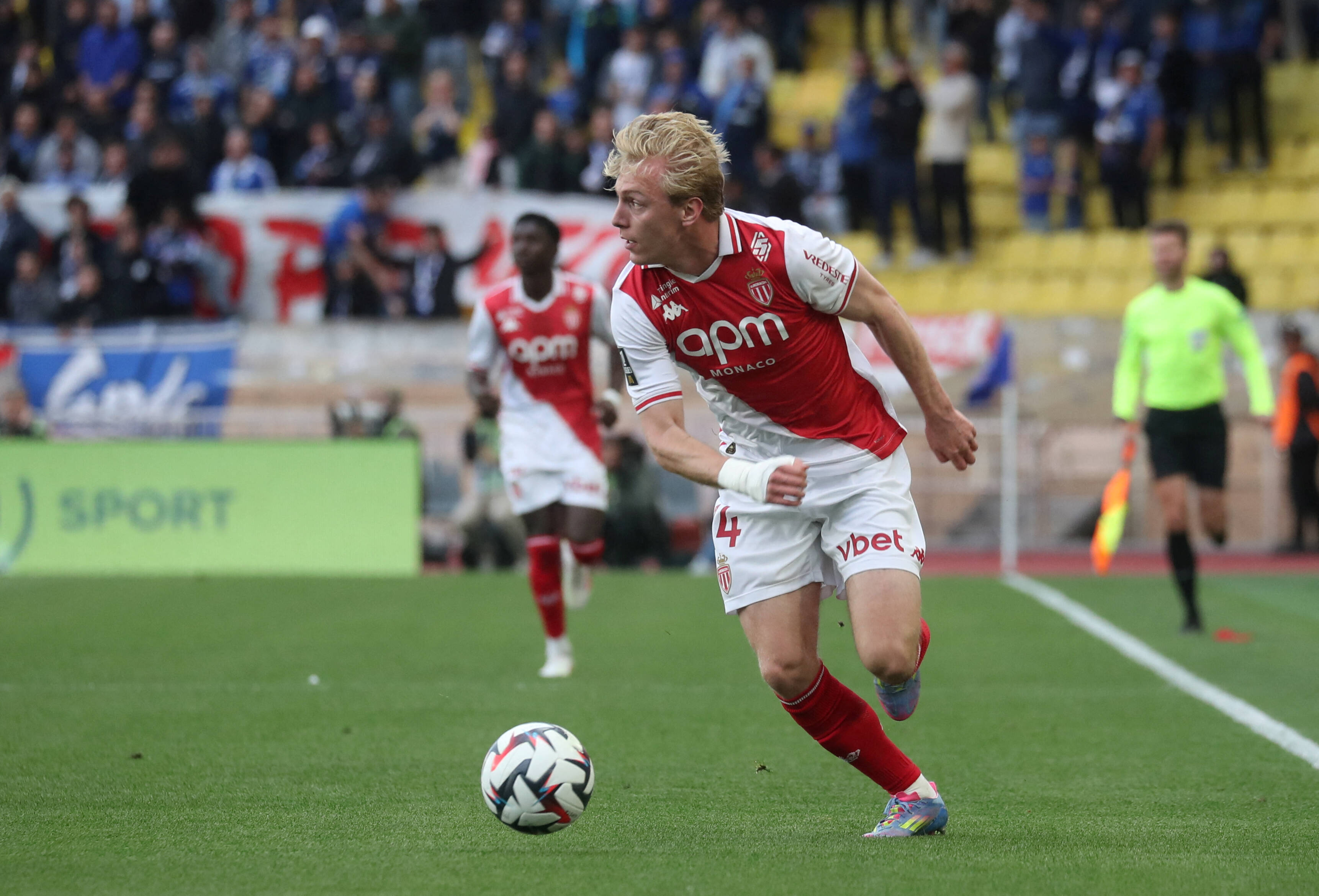 Le buteur de l'AS Monaco Mika Biereth sera en dédicaces ce mardi sur le port Hercule