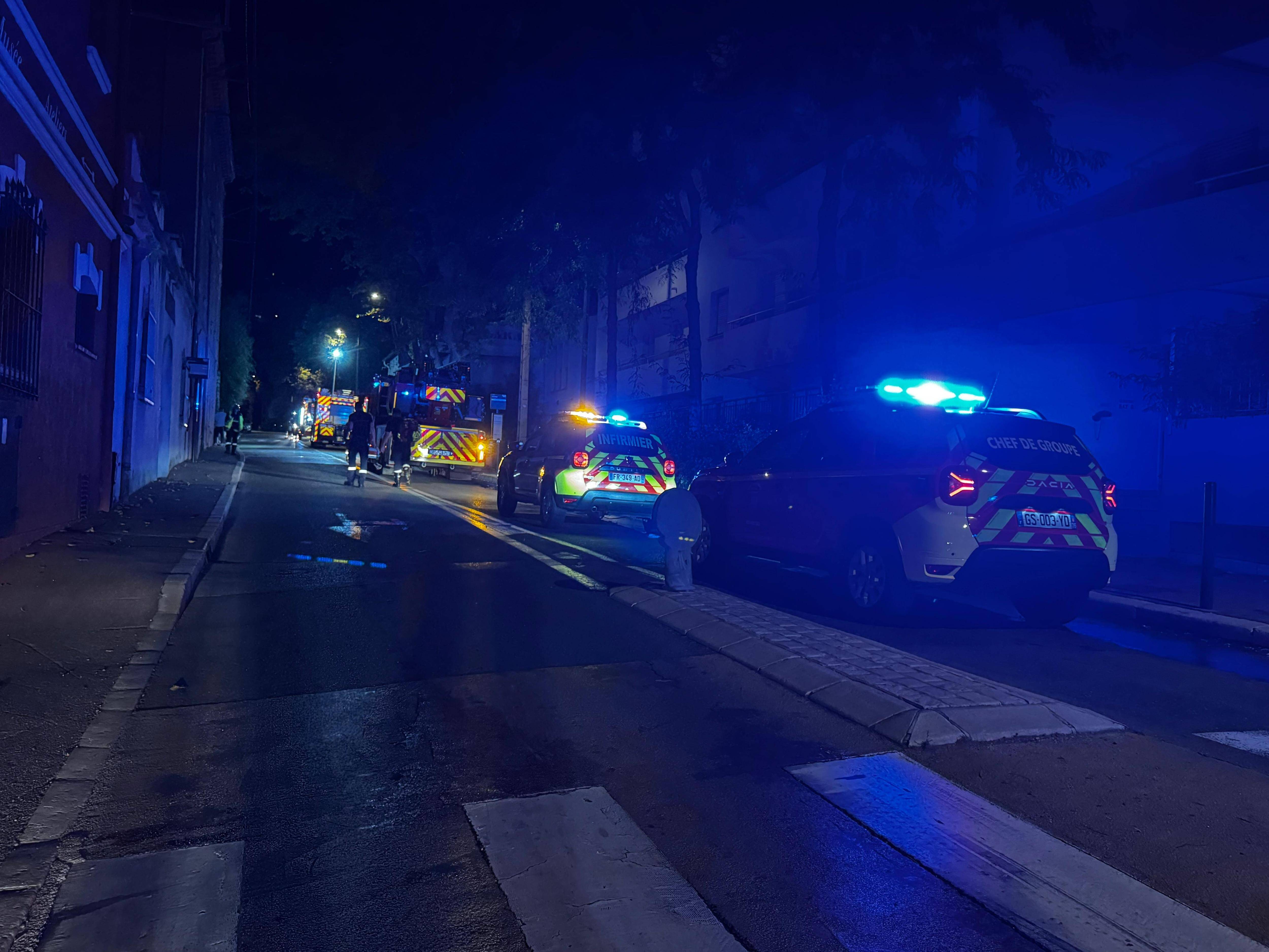 Dix personnes évacuées après un incendie dans les caves d'un immeuble à Grasse