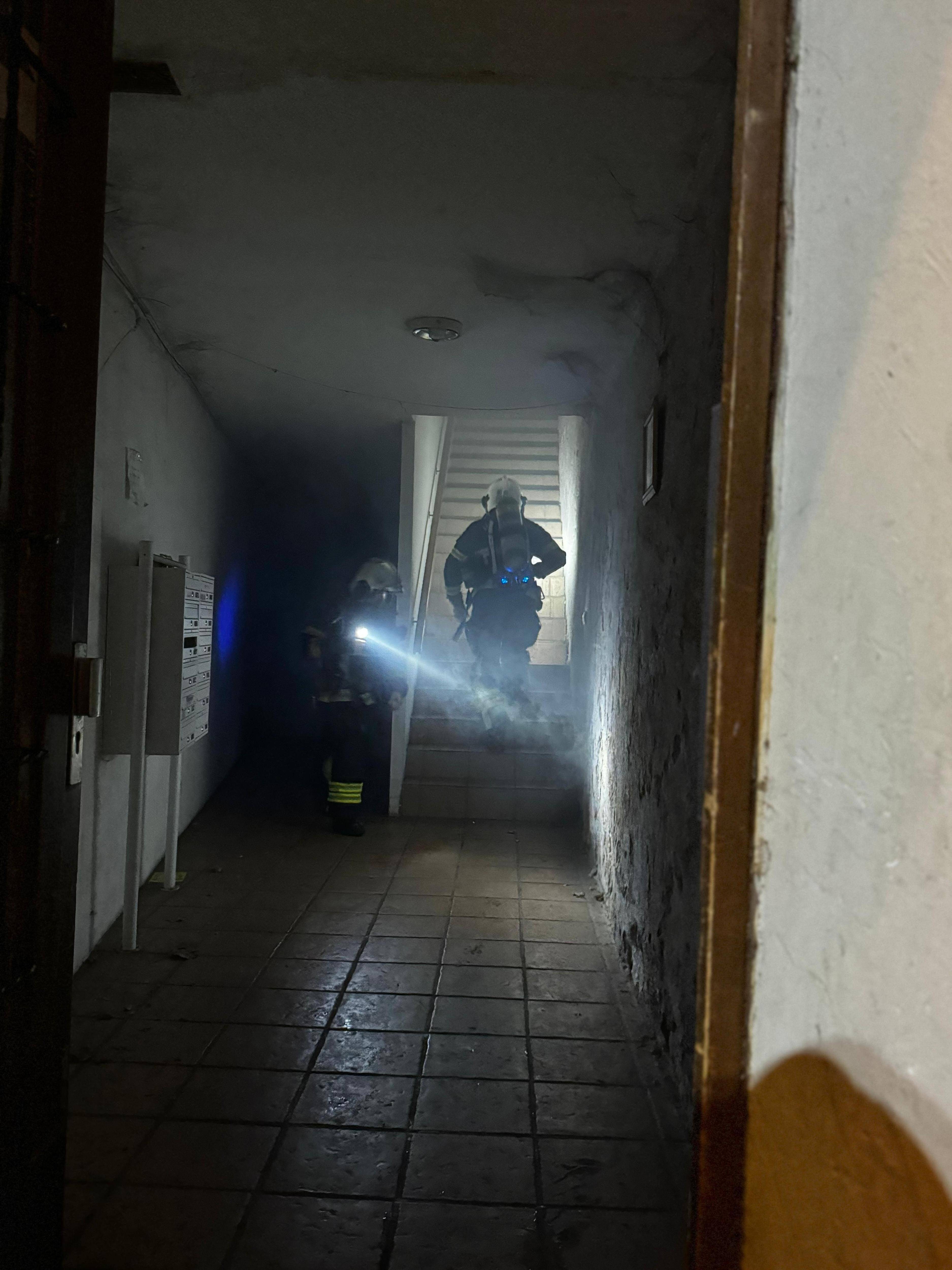 Après le feu de caves vendredi soir à Grasse, la salubrité de l'immeuble en question