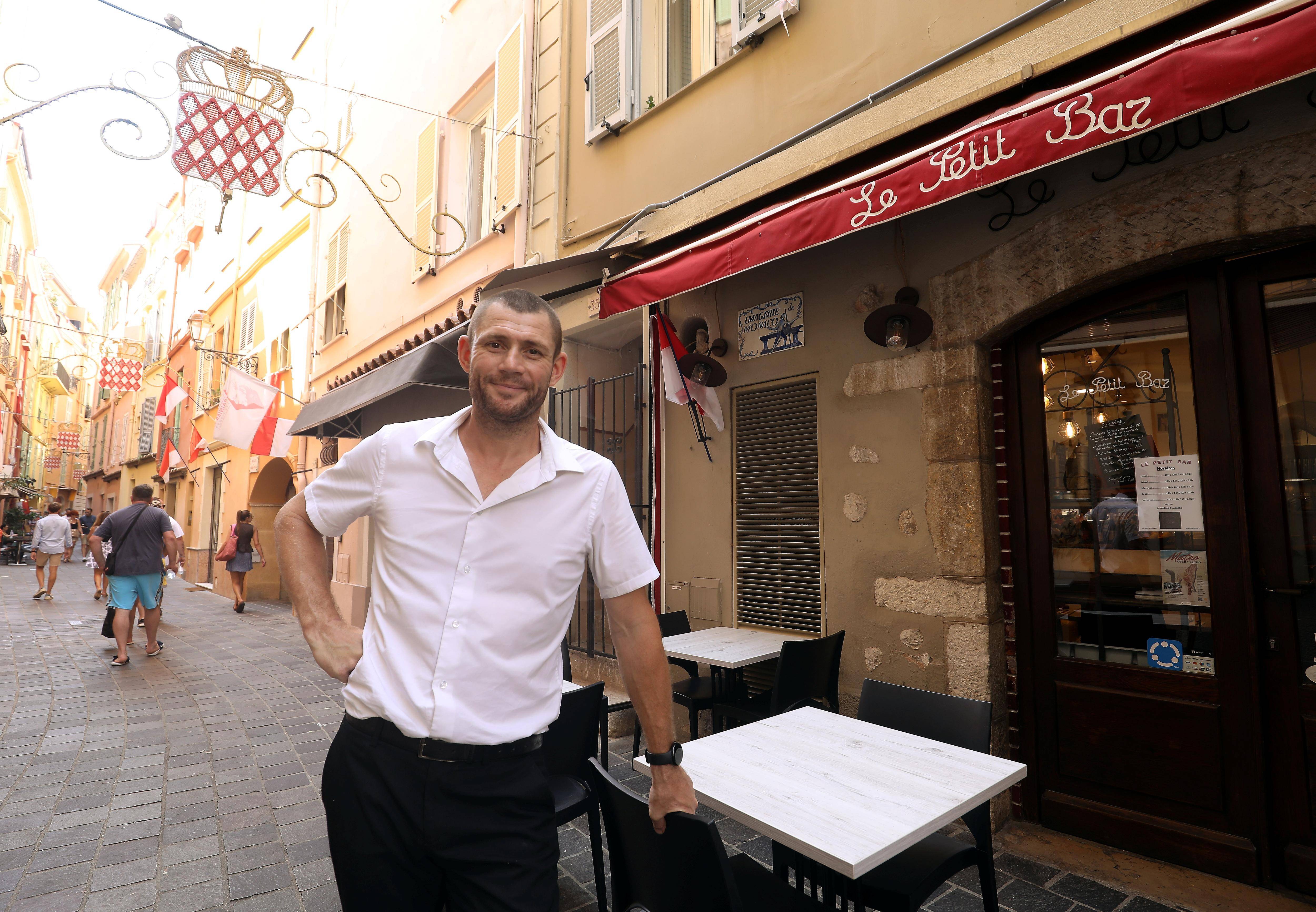 "J'ai tout rénové": après plusieurs mois de travaux, le propriétaire du Petit Bar écrit une nouvelle page de l'histoire de ce bistrot emblématique de Monaco