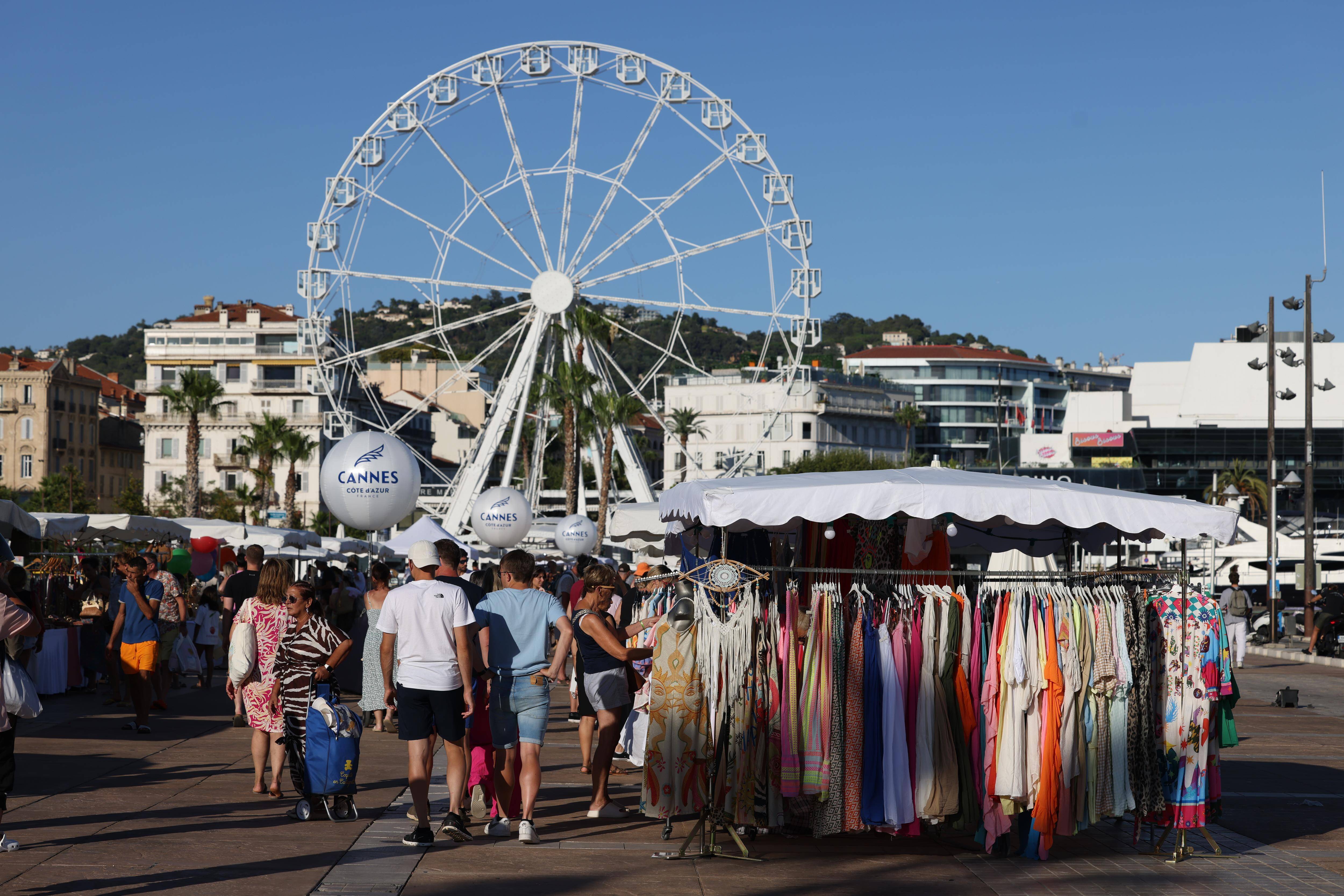 Mandelieu, Cabris, Cannes... Notre sélection de marchés nocturnes où flâner avant la fin de l'été