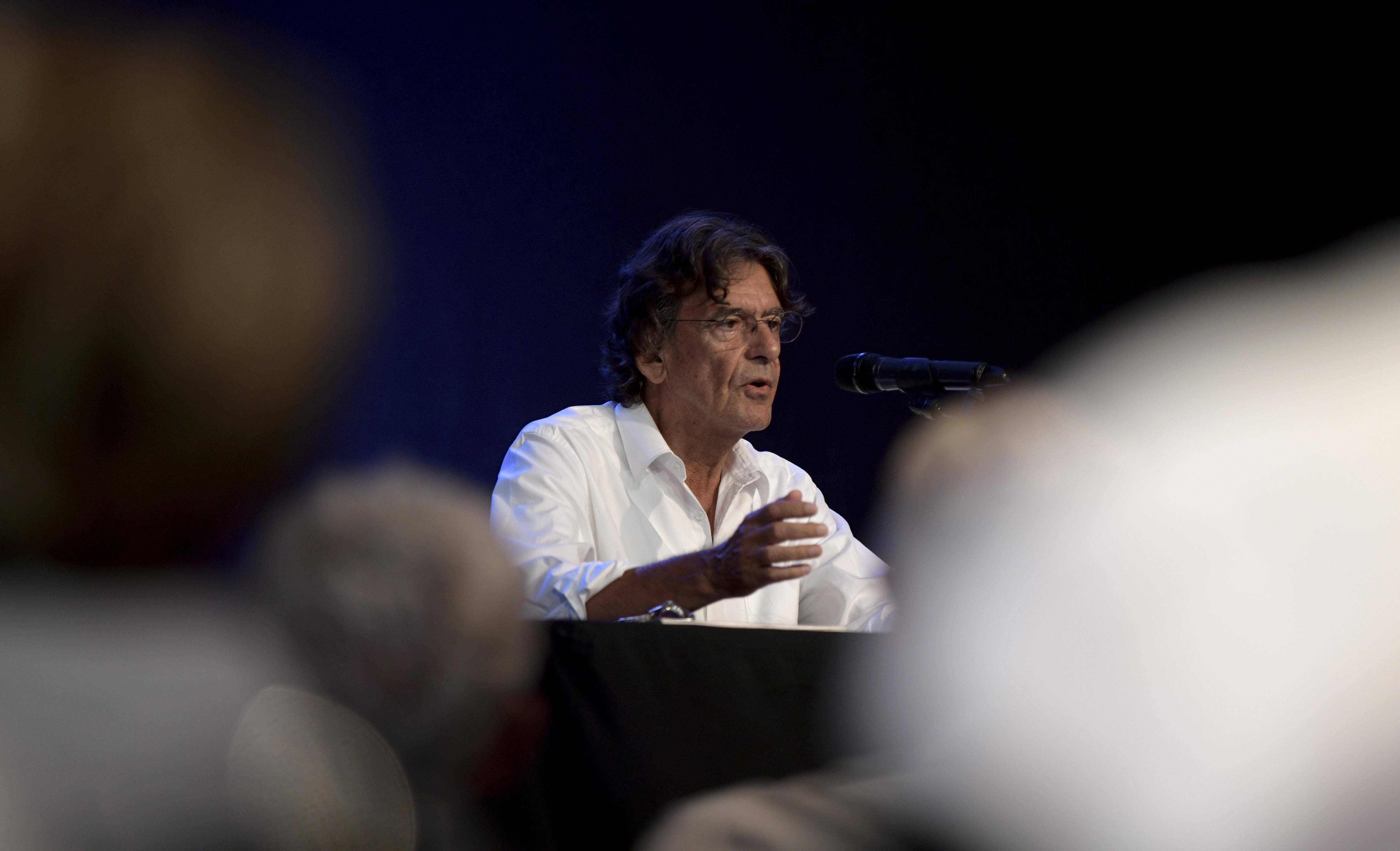 "L'art a aussi toujours eu un lien avec les grandes spiritualités": Luc Ferry, l'art de rendre le beau accessible et ludique