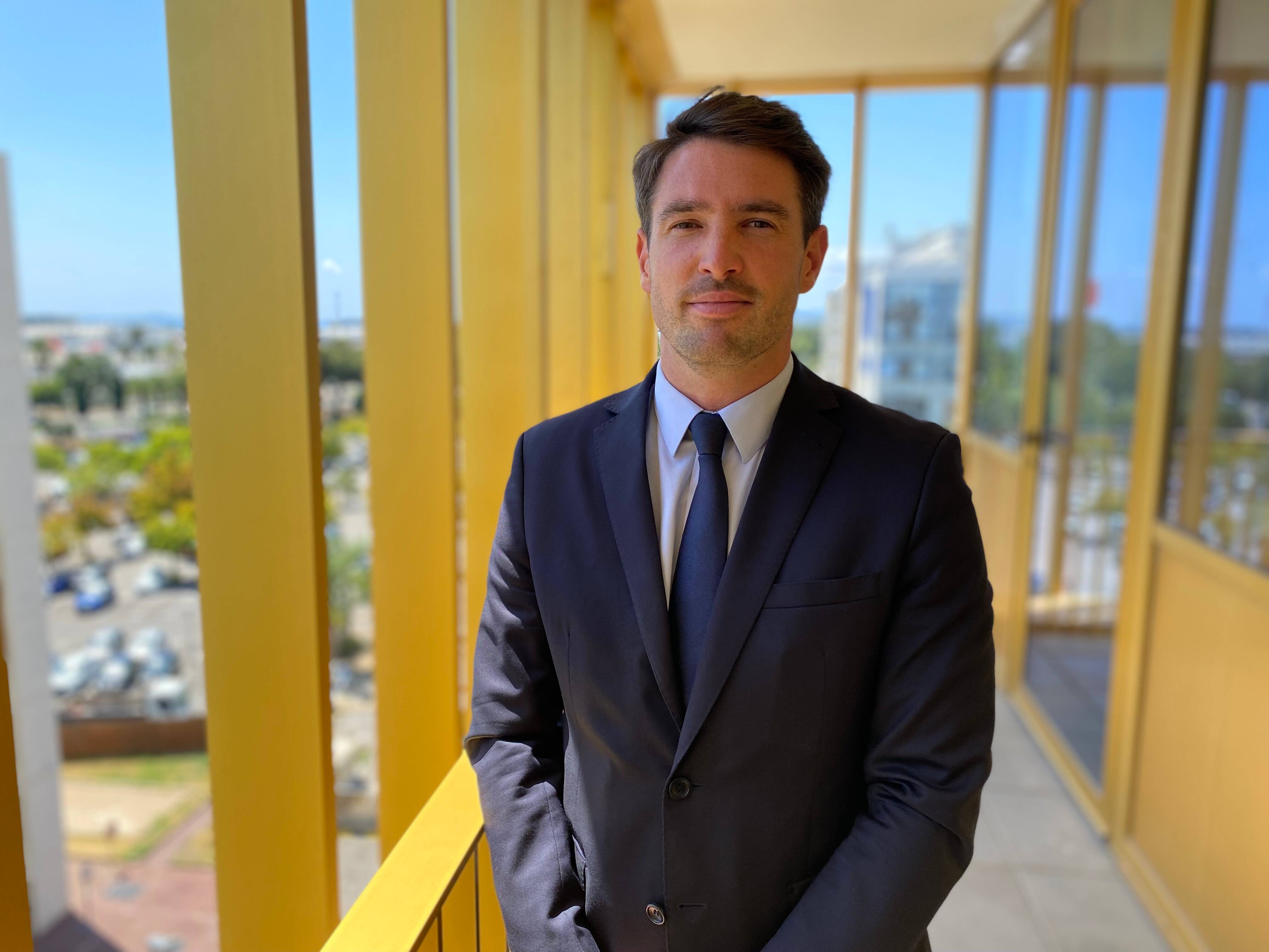 "J'aime l'engagement, les jeunes doivent prendre toute leur place dans la politique locale": Antoine Babu, nouveau visage des jeunes élus dans les Alpes-Maritimes