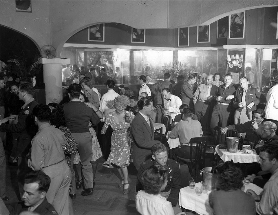 De la Libération au premier tapis rouge du Festival... Comment Cannes est devenu le lieu de villégiature des soldats américains