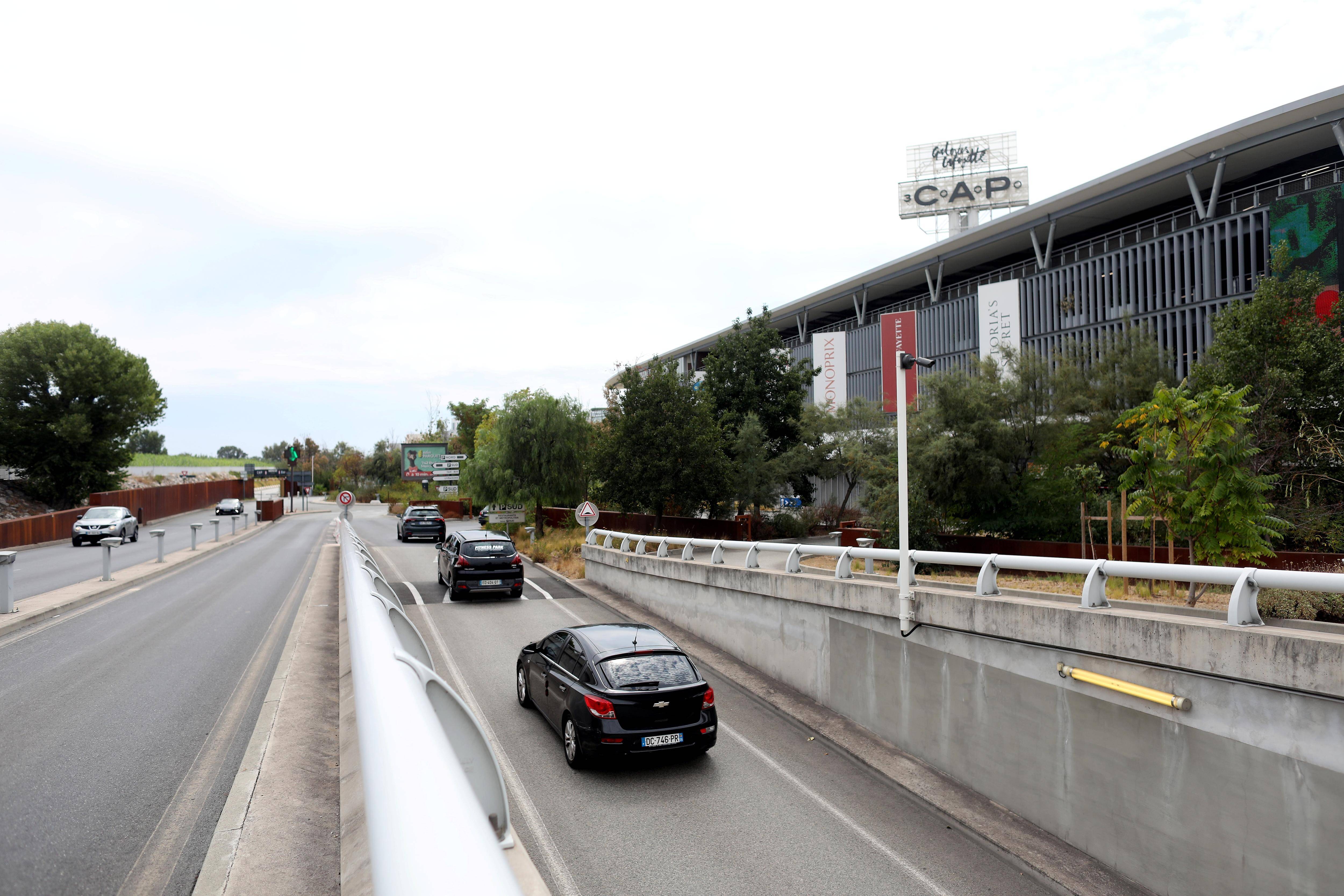 "Encore un immense bordel à Cap 3000. Quelle excuse cette fois?": que se passe-t-il avec le parking du centre commercial de Saint-Laurent-du-Var?