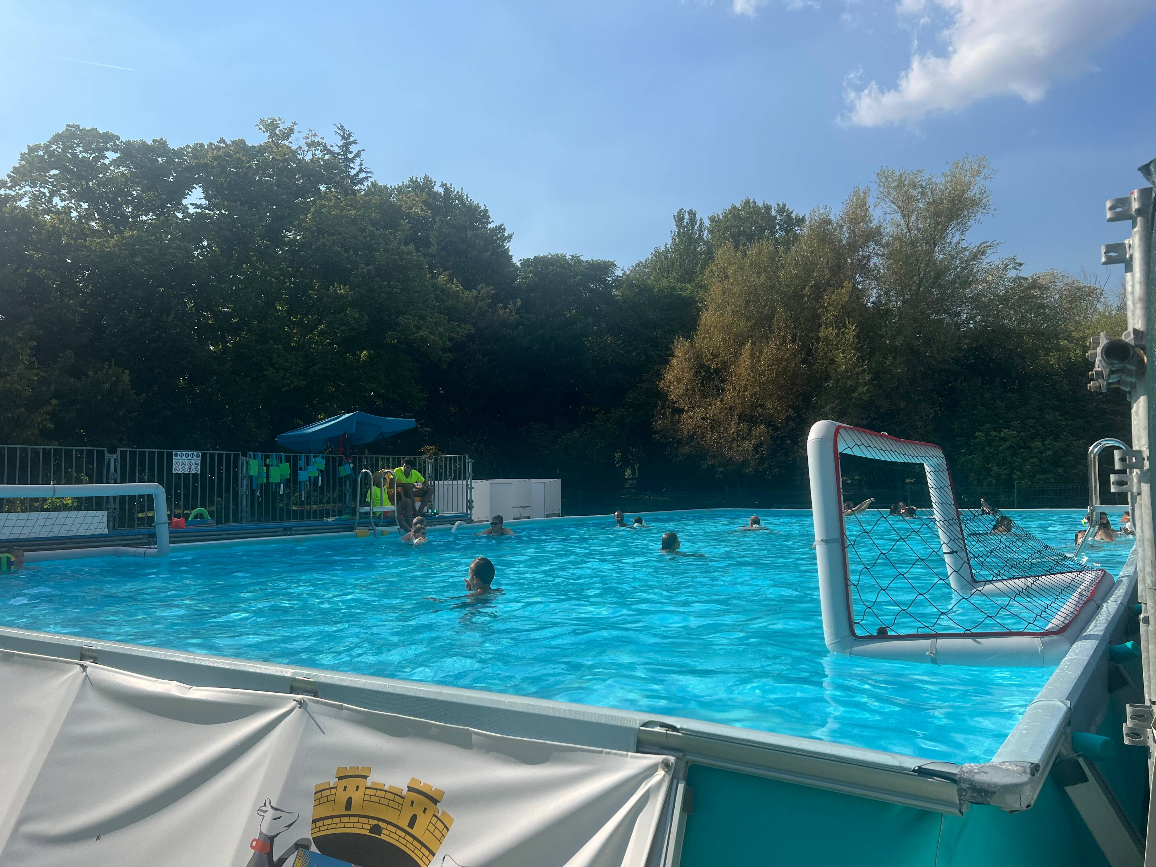 Envie de fraîcheur? Voici 6 piscines municipales où se baigner dans l'arrière-pays varois jusqu'à la fin de l'été