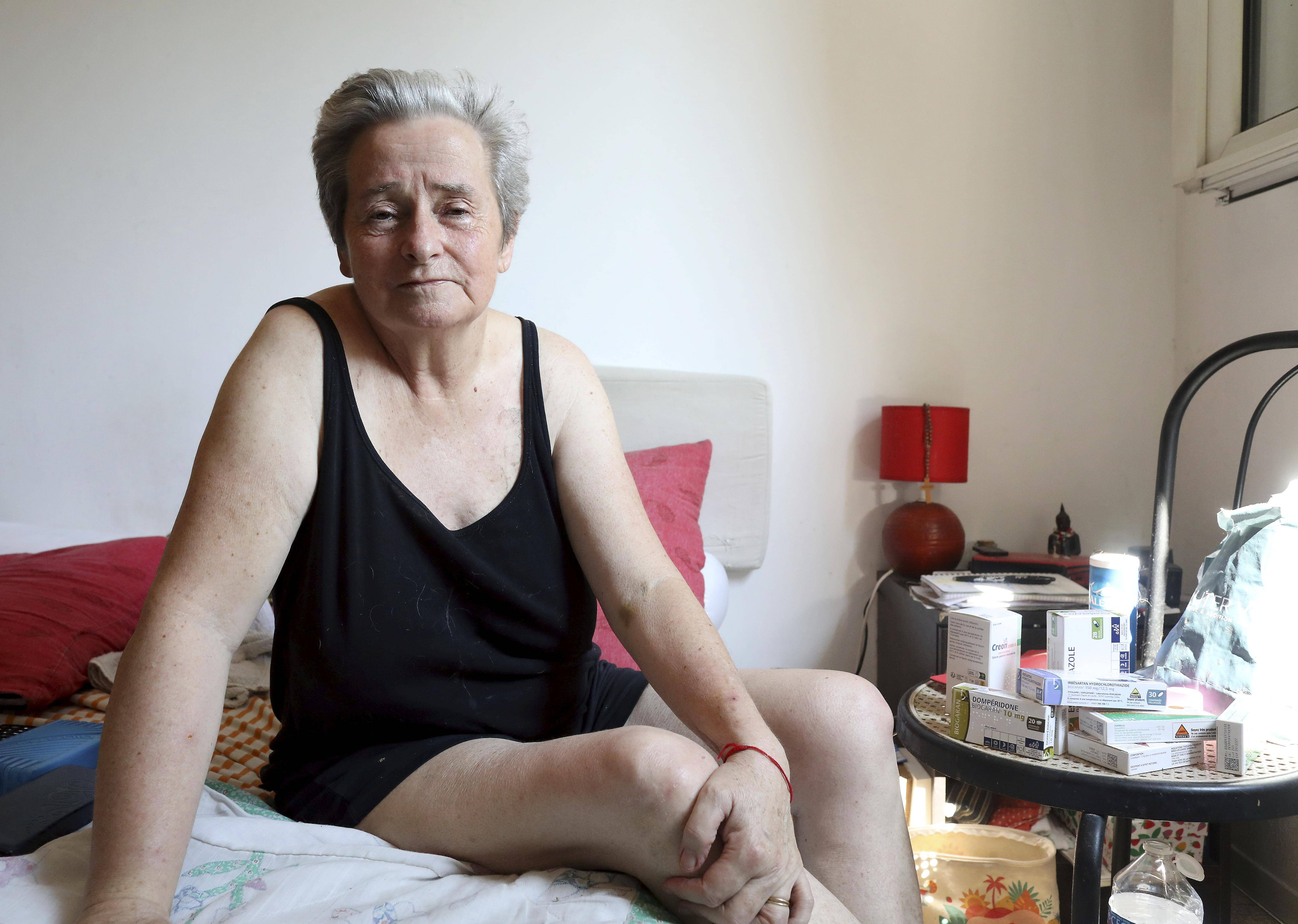 "J'ai ressenti une grosse fatigue": victime d'une crise cardiaque, une septuagénaire accuse son bailleur qui n'a pas réparé l'ascenseur en panne à Nice
