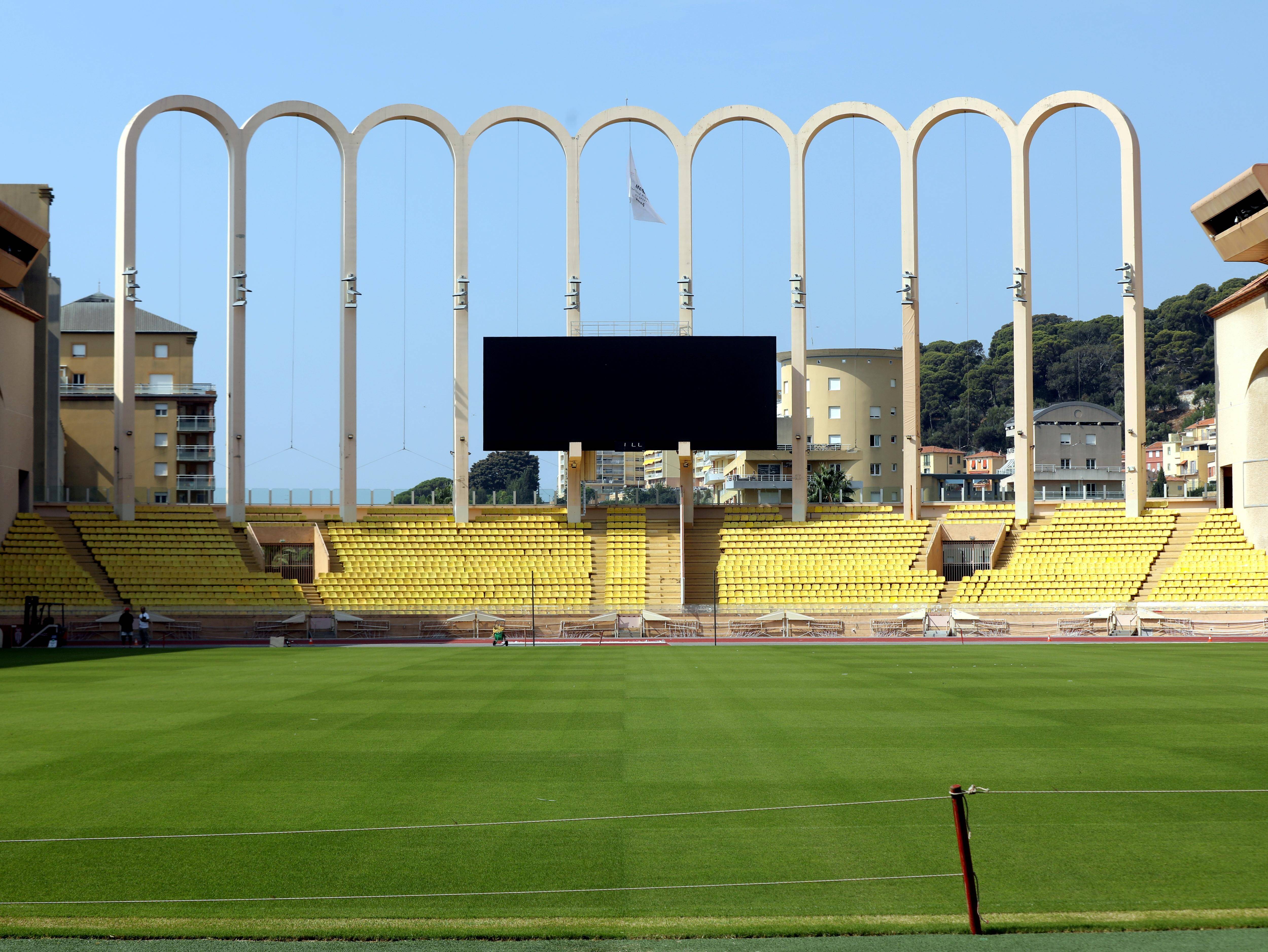 La rénovation complète est prévue pour 2035, la première phase de travaux lancée au stade Louis-II de Monaco