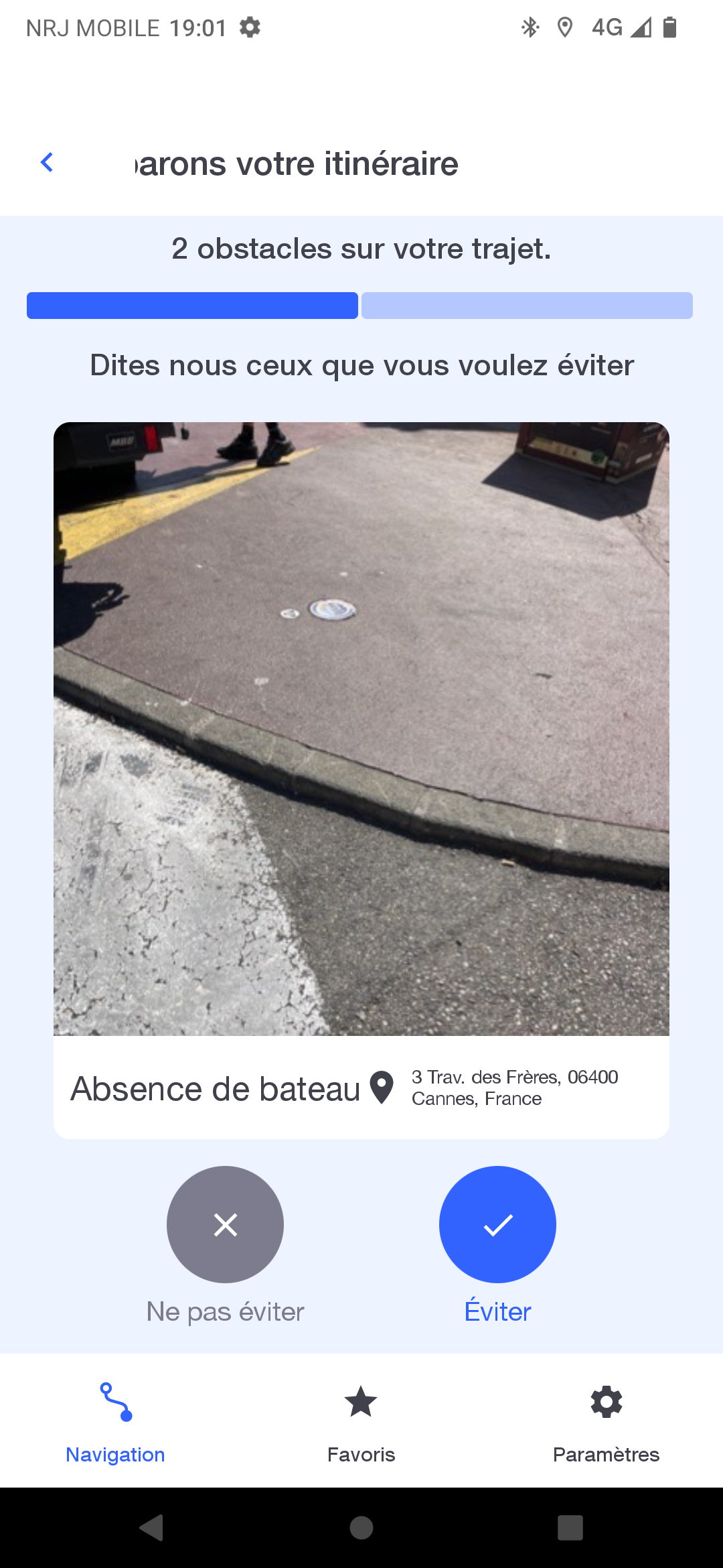 "Ce n'est pas un simple GPS, c'est vraiment quelque chose qui accompagne les gens dans leurs déplacements": le "Waze des personnes à mobilités réduites" déployé à Cannes