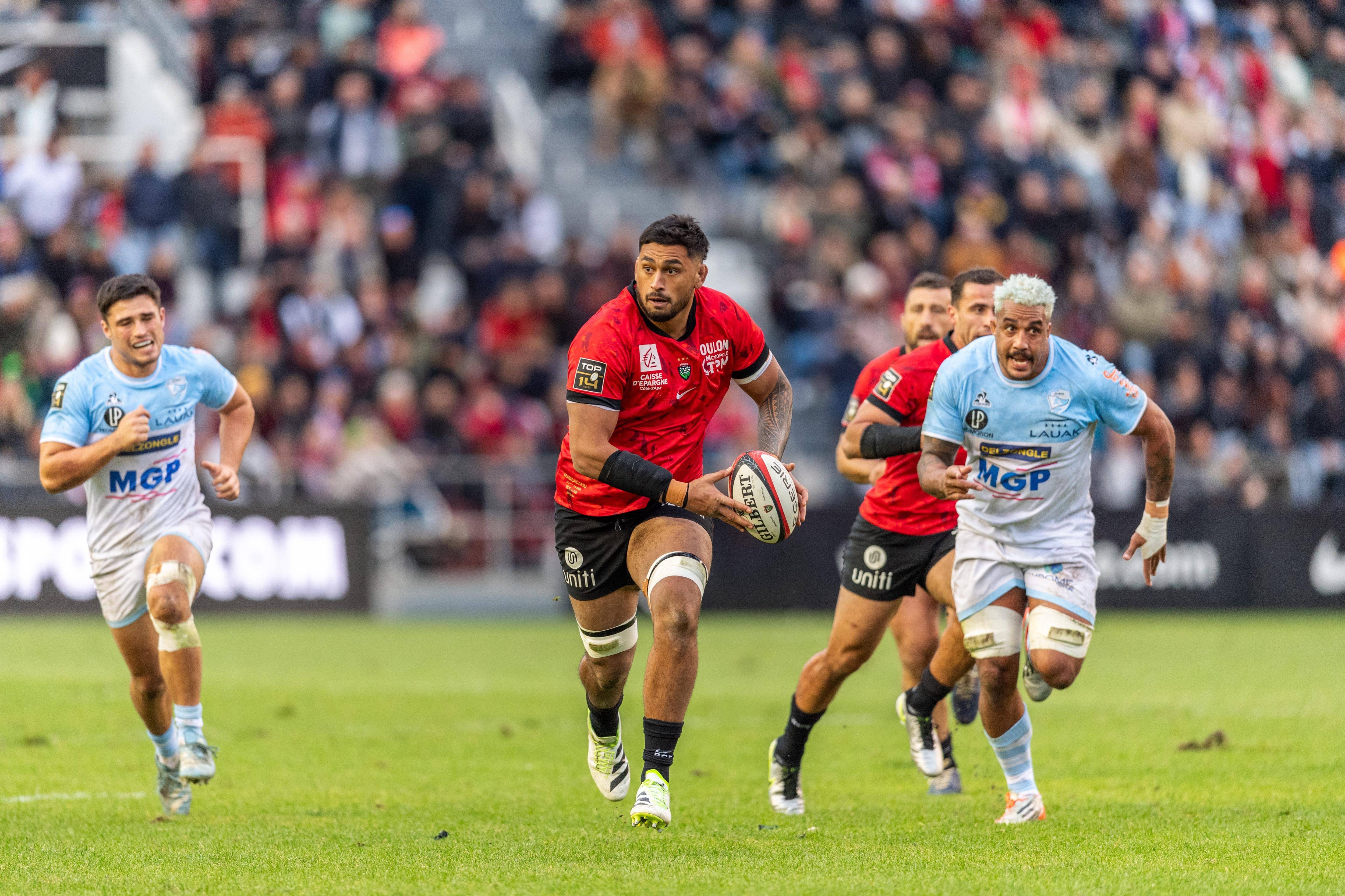 Avec le RCT, Matthias Halagahu veut "de la fraîcheur toute la saison"