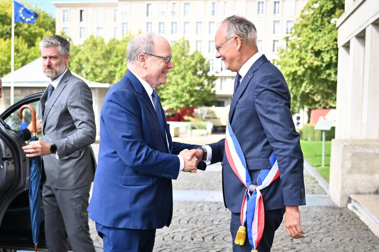 Le prince Albert II rencontre Edouard Philippe au Havre avec l'ambition commune de décarbonation des croisières