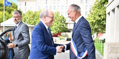 Le prince Albert II rencontre Edouard Philippe au Havre avec l'ambition commune de décarbonation des croisières