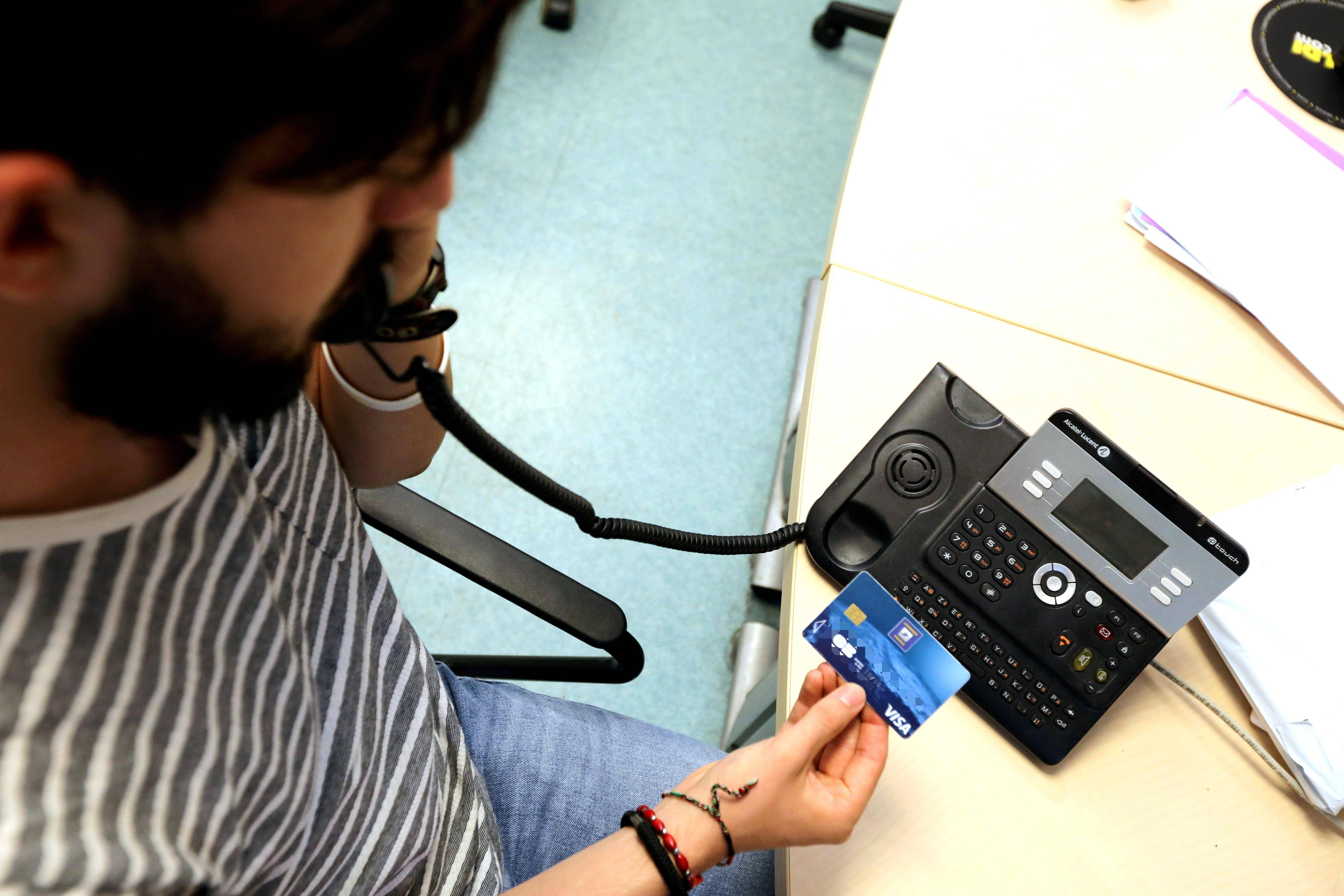 Un Niçois de 19 ans se fait passer pour un faux conseiller bancaire à Cannes