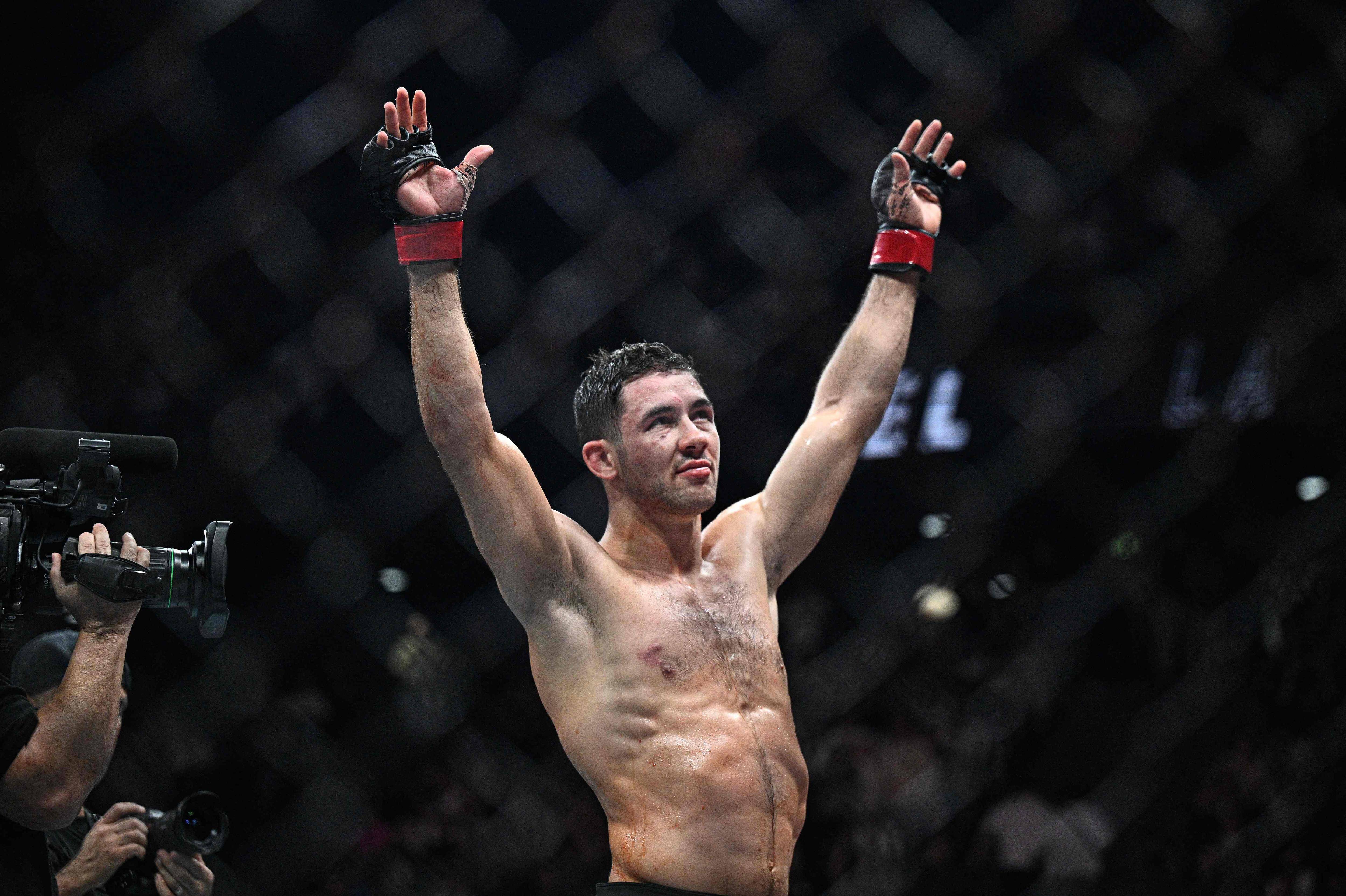 MMA: le Niçois Axel Sola réussit ses débuts à l'UFC