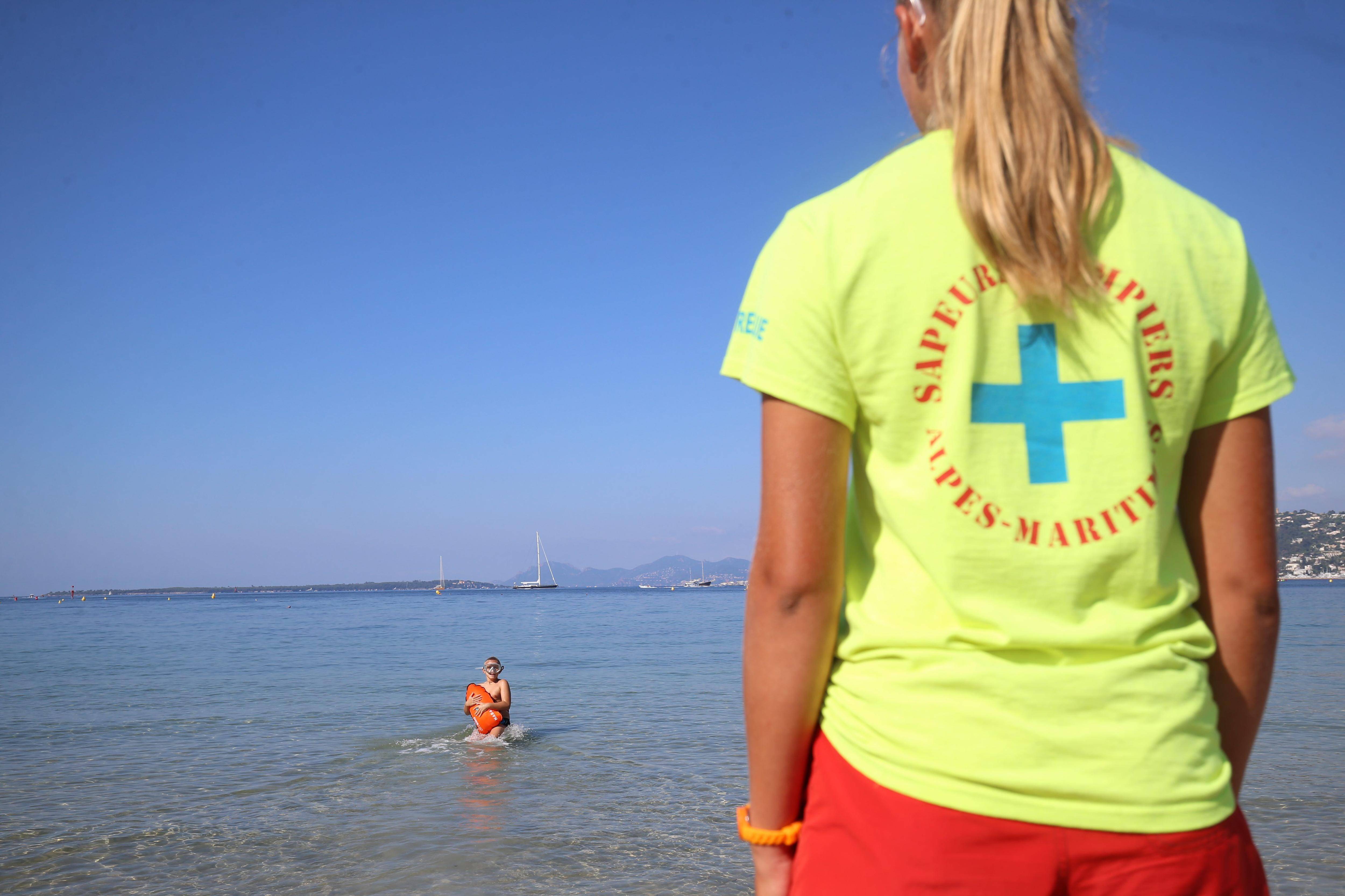 Une baigneuse de 81 ans sauvée de la noyade sur la promenade des Anglais ce dimanche