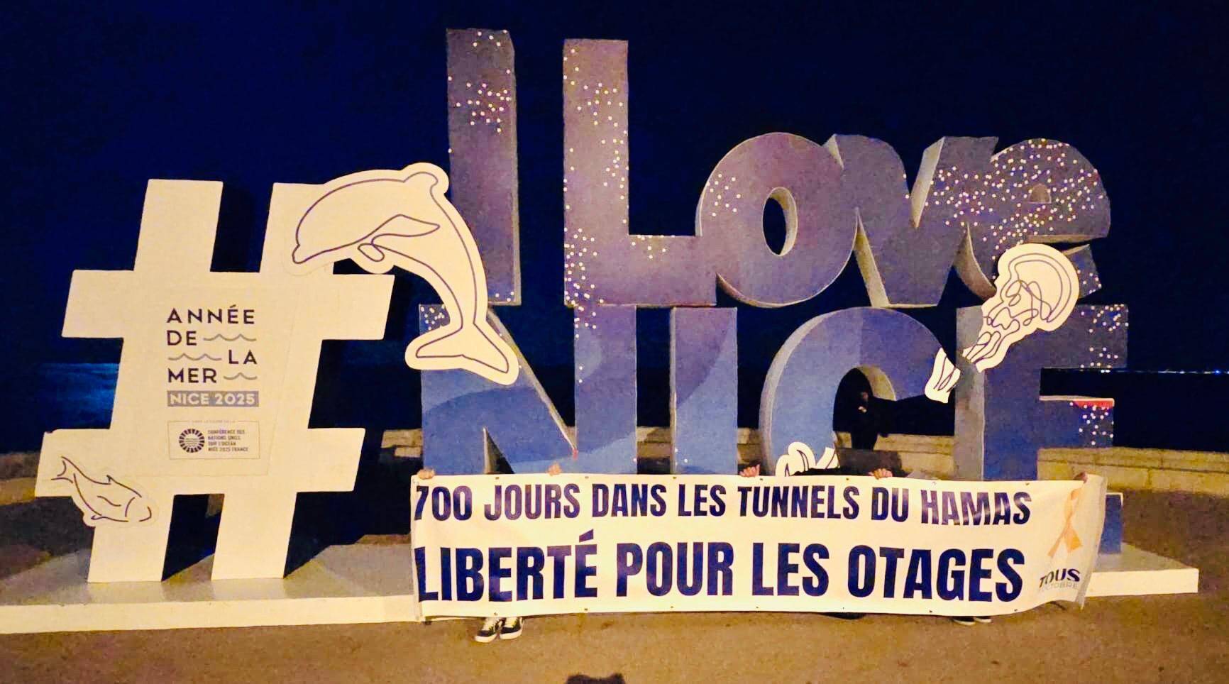 "On ne parle pas assez d'eux": des banderoles ont été déployés dans quatre lieux de Nice pour demander la libération des otages détenus à Gaza