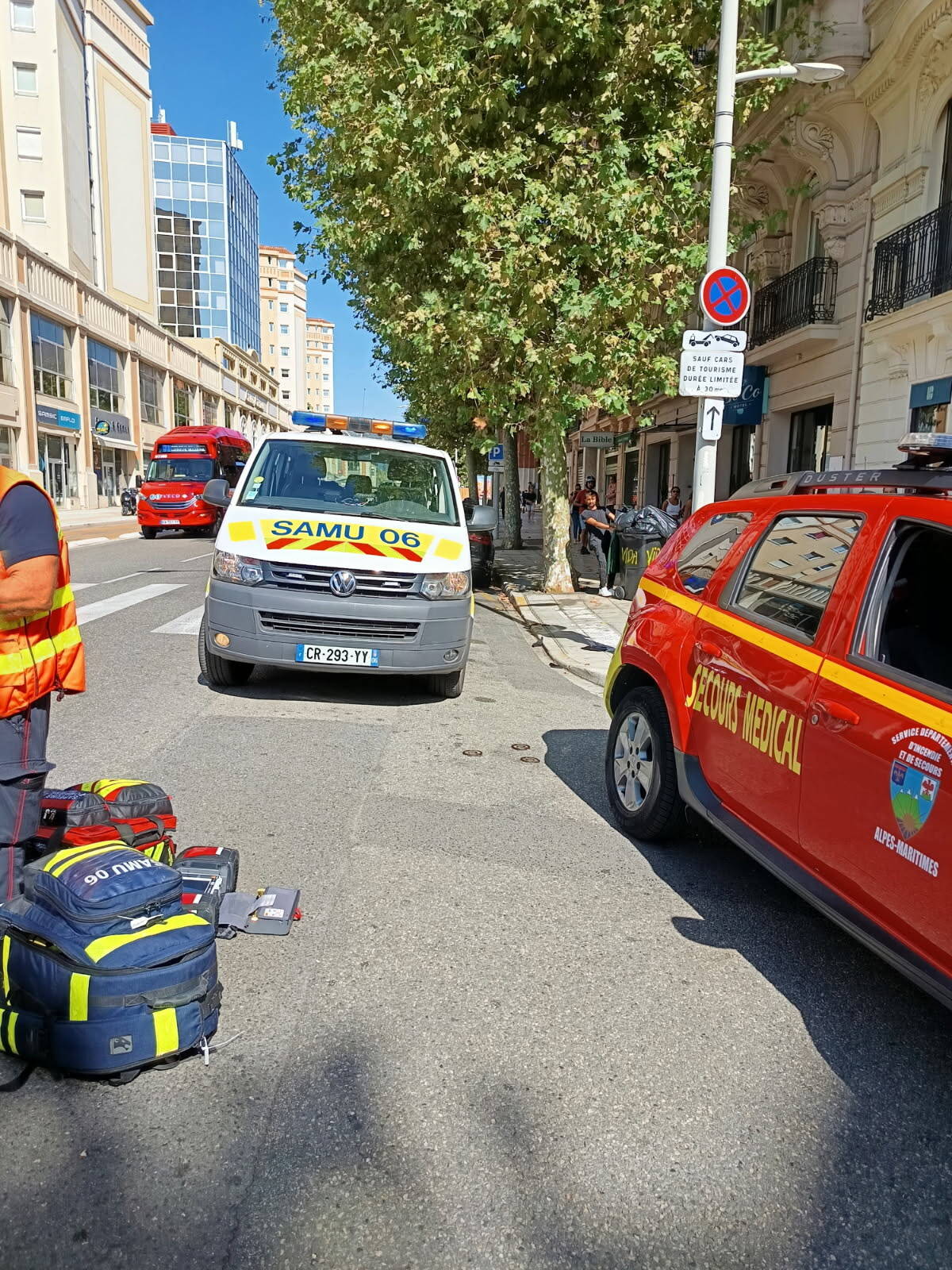 Un pilote de 26 ans polytraumatisé dans un accident de moto à Nice